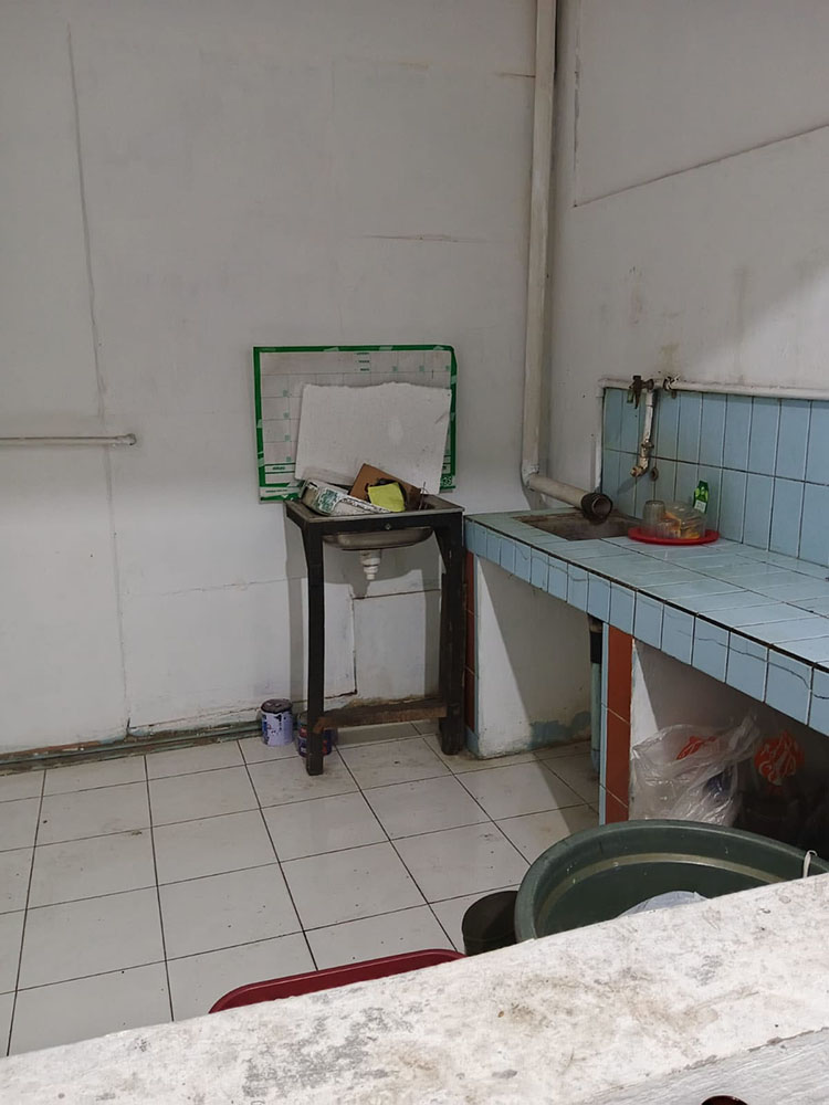 Rumah 3 Kamar Tidur 1 Kamar Mandi Carport Di Antapani Bandung