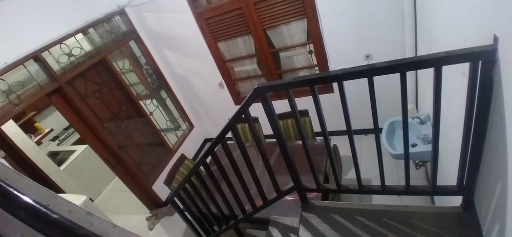 Rumah Full Furnish 4 Kamar Tidur 2 Kamar Mandi di Antapani Bdg