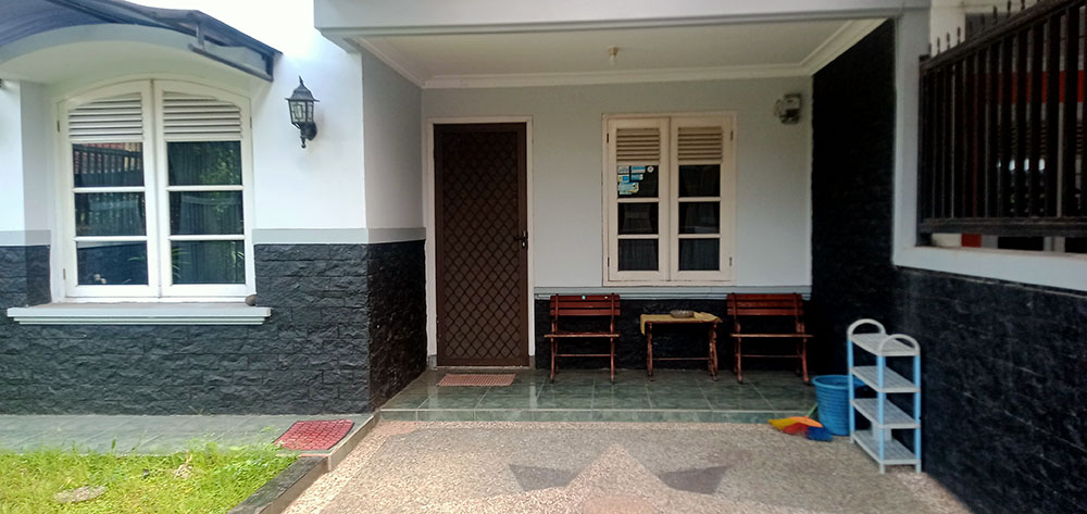 Rumah Full Furnish 4 Kamar Tidur 2 Kamar Mandi di Antapani Bdg
