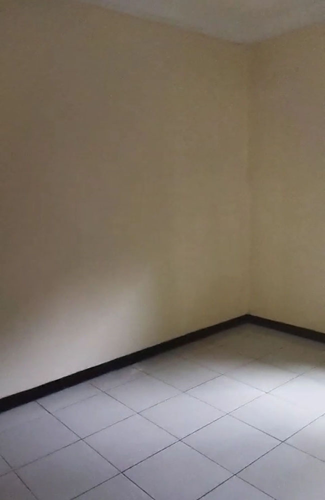 Rumah 3 Kamar Tidur 2 Kamar Mandi Carport di Antapani Bandung