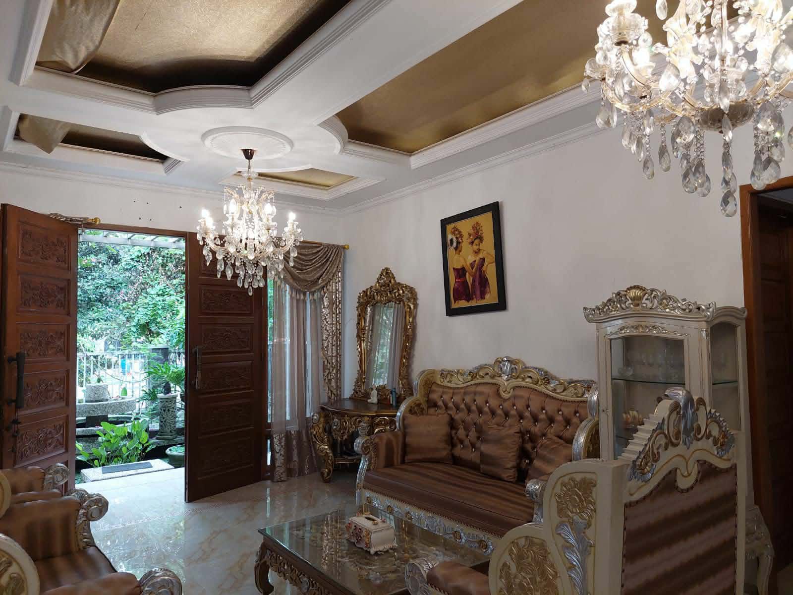 Dijual Rumah Furnished di Harapan Indah Cluster Taman Heliconia