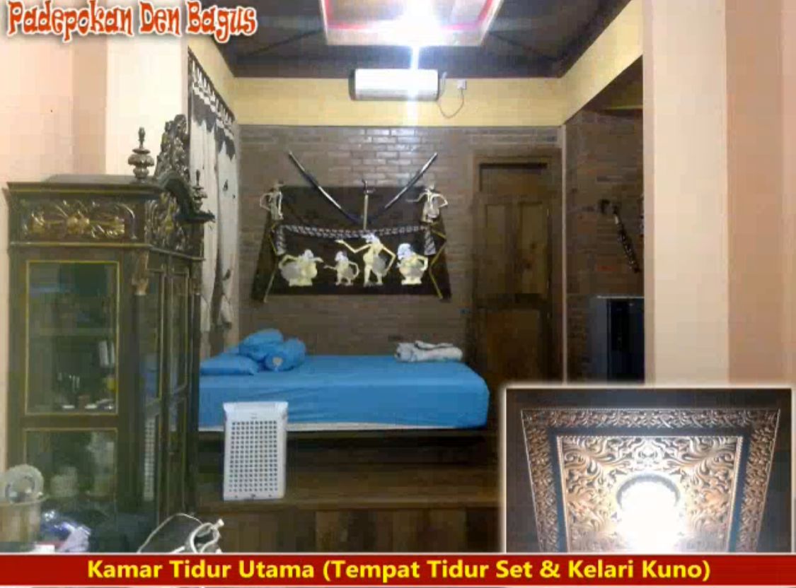DIJUAL RUMAH ANTIK FULL KAYU JATI DI JATIBENING BEKASI