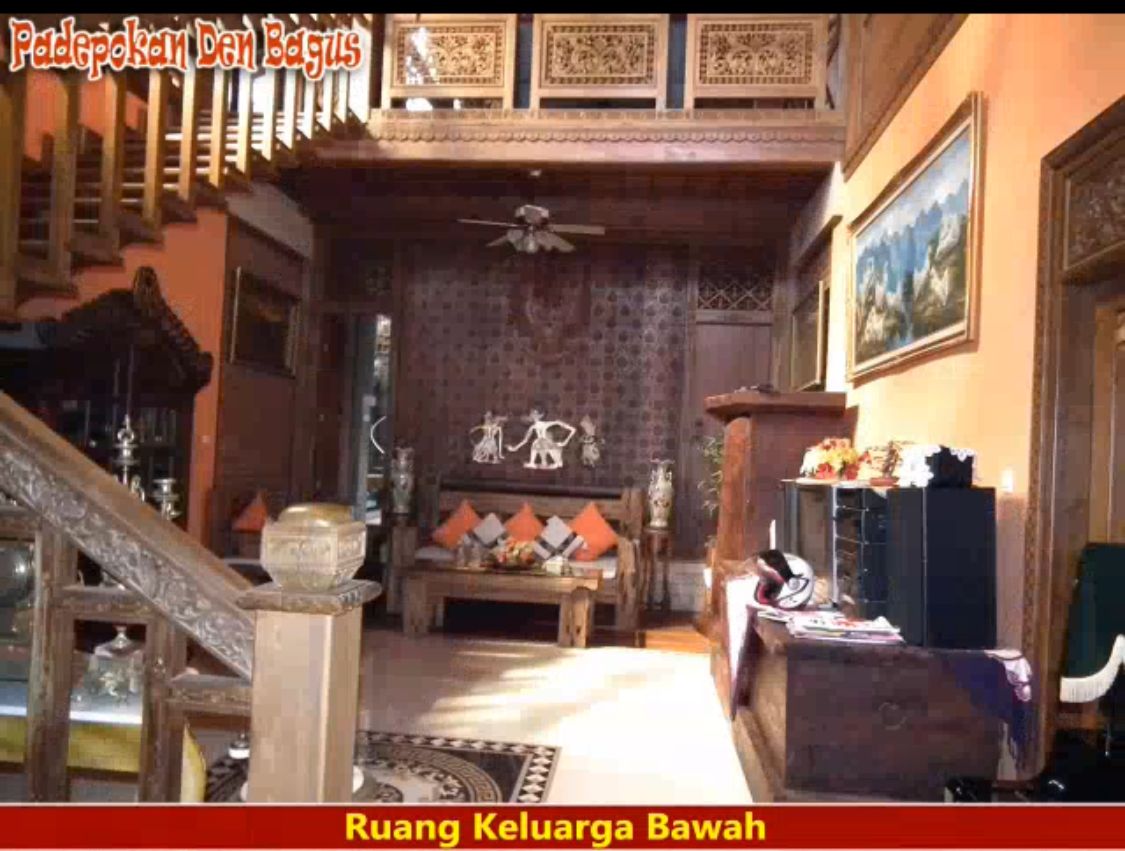 DIJUAL RUMAH ANTIK FULL KAYU JATI DI JATIBENING BEKASI