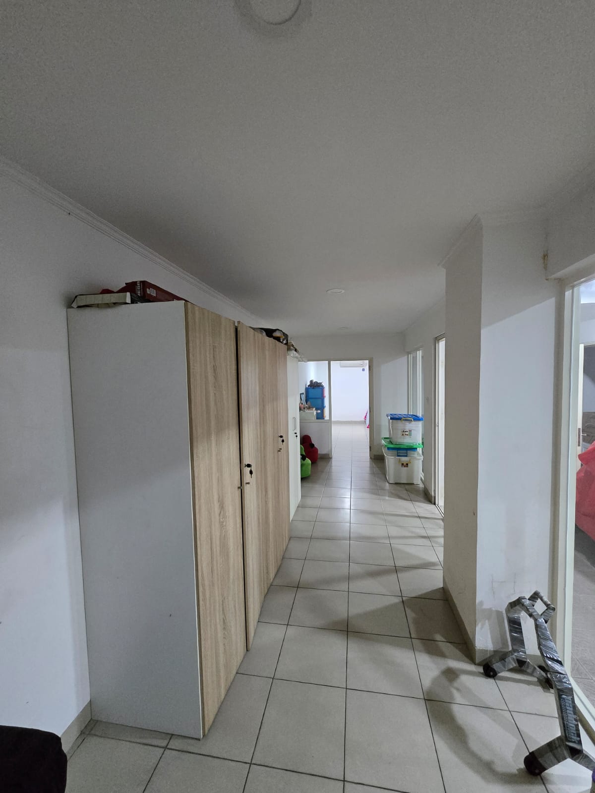 Jual rumah classic elegan dan siap huni di Opulence Residence D3