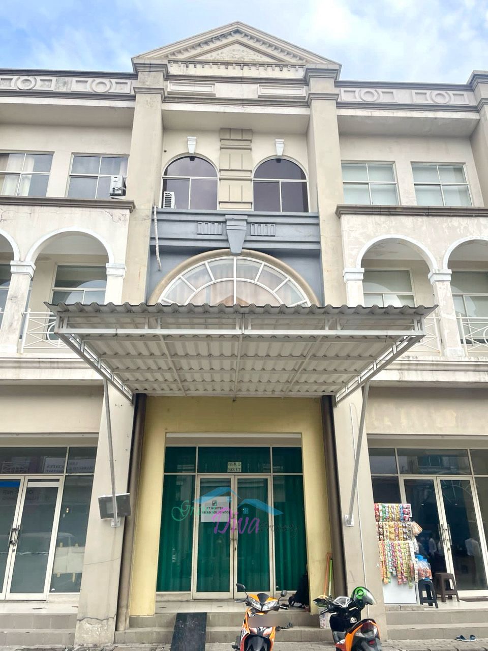 RUKO DI GRAND GALAXY CITY