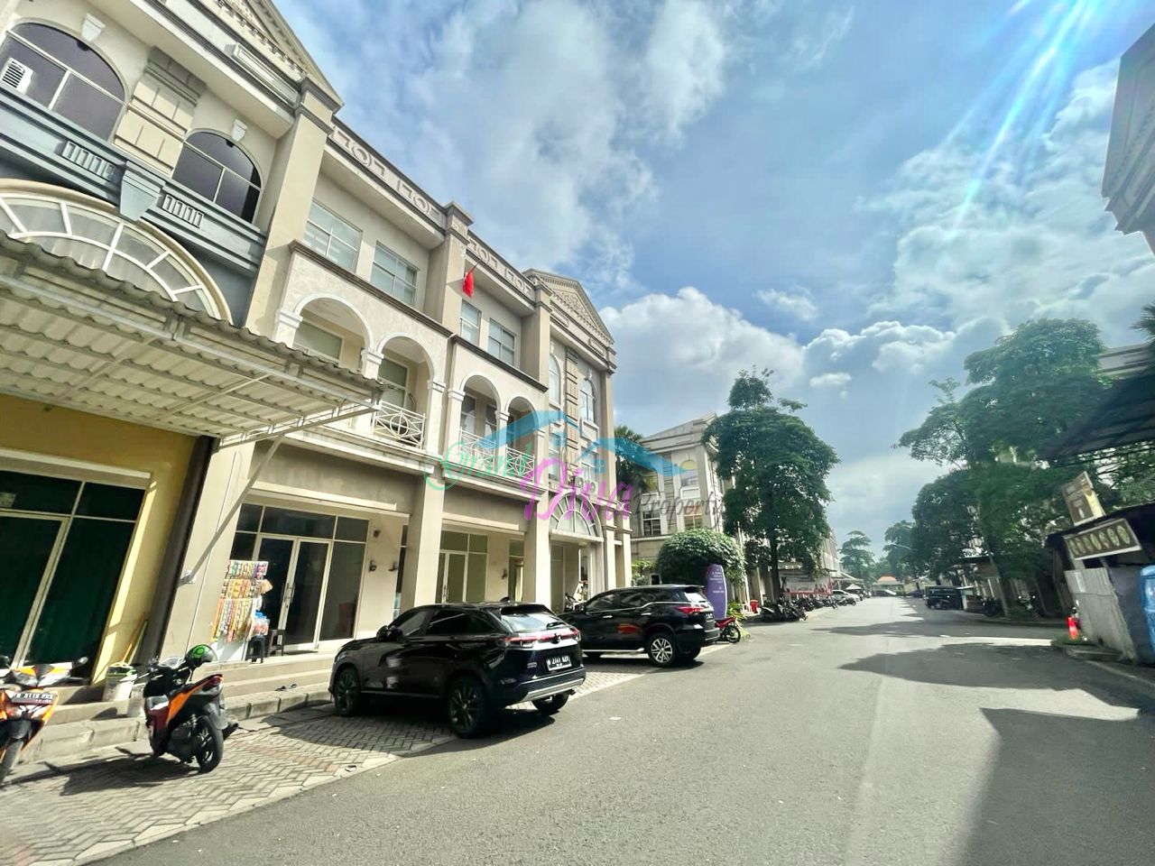 RUKO DI GRAND GALAXY CITY