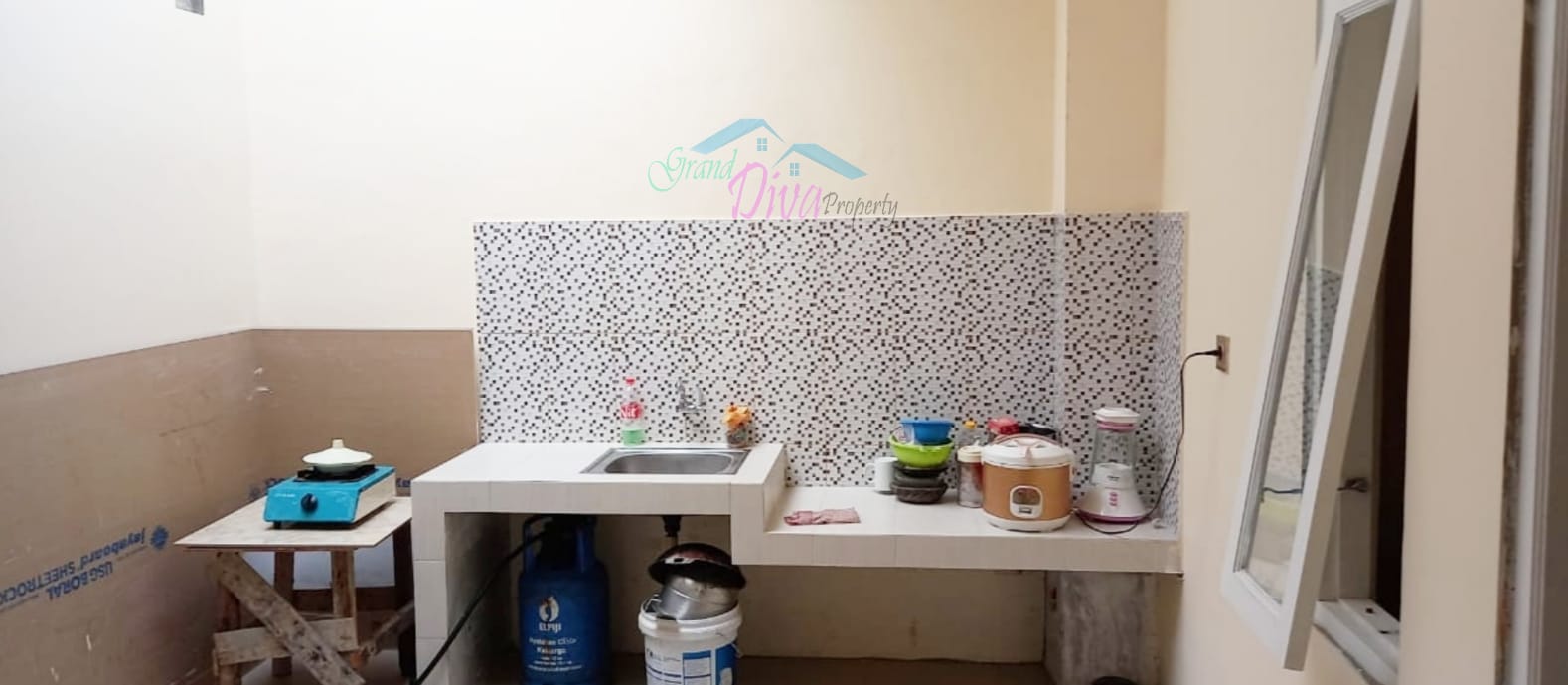 RUMAH DI JAKASAMPURNA BEKASI BARAT