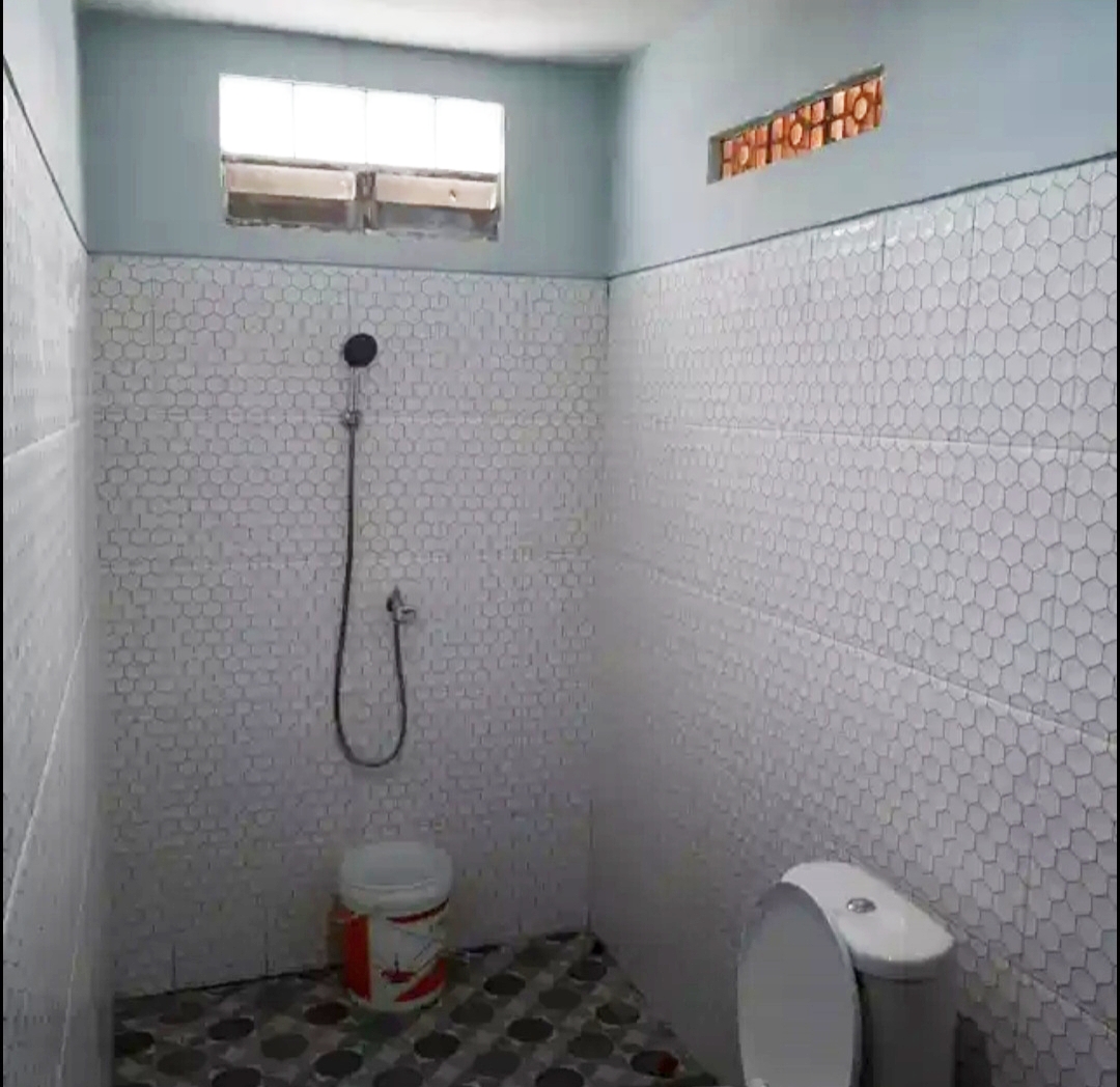 Jual Rumah Siap Huni Dukuh Kupang HGB Pemkot Dkt Mayjen Sungkono