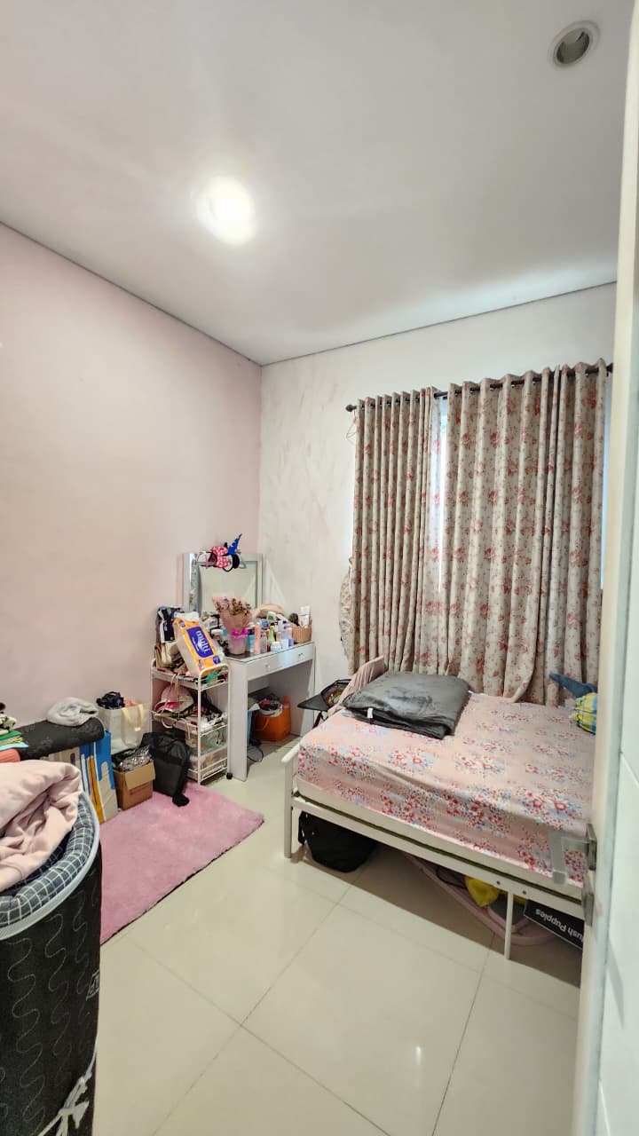 Dijual Cepat Rumah Bagus Siaphuni di Metland Menteng