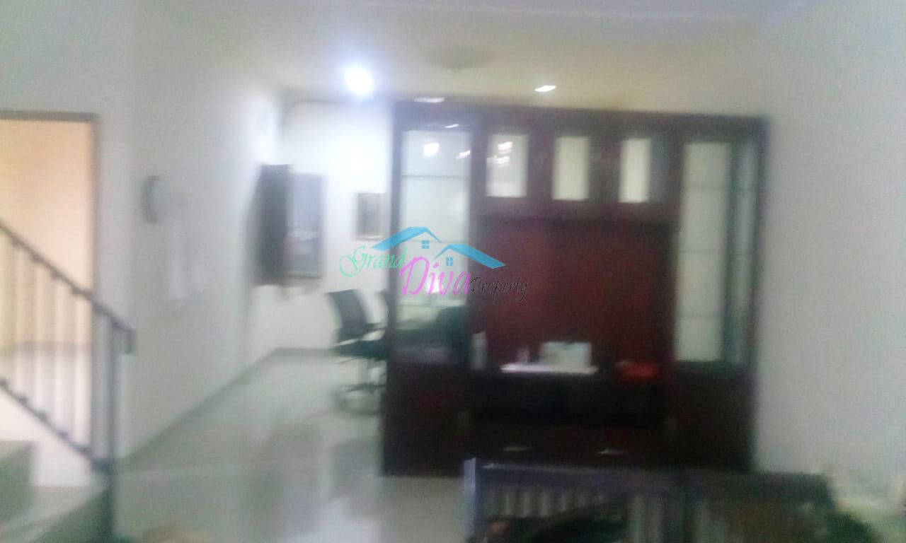 RUMAH DI PERUM JATIBENING BARU PONDOKGEDE BEKASI