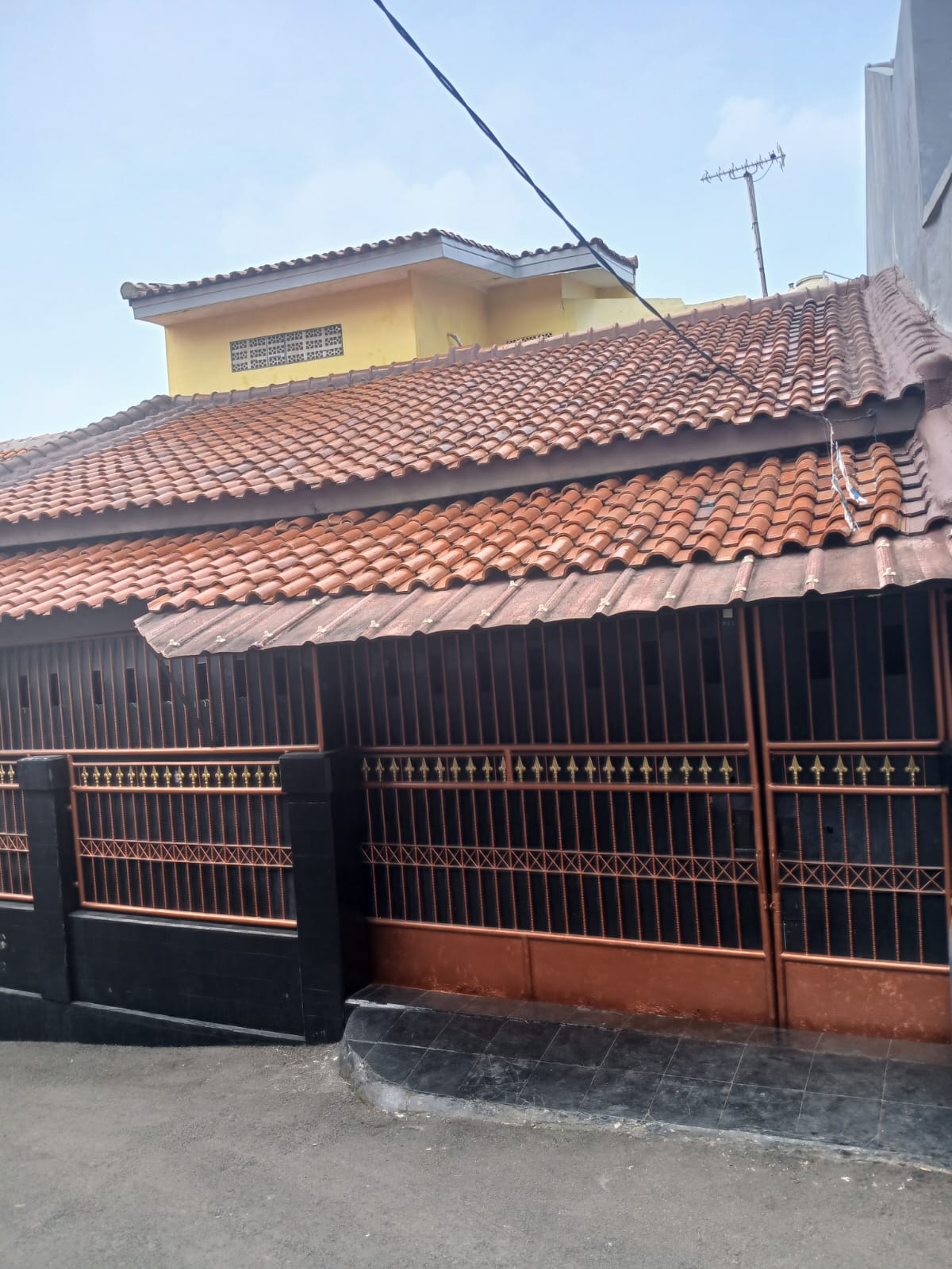 Butuh Uang Dijual Cepat Rumah Secondary di Jagakarsa, Jaksel