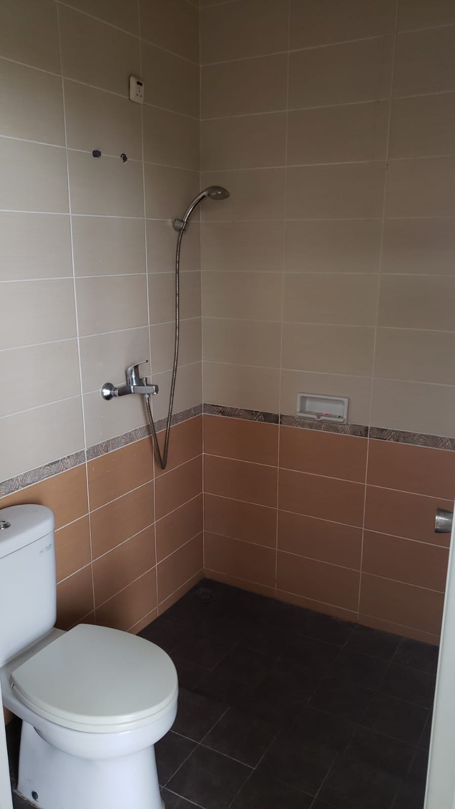 Disewakan Ruko Cemara di Harapan Indah Bekasi