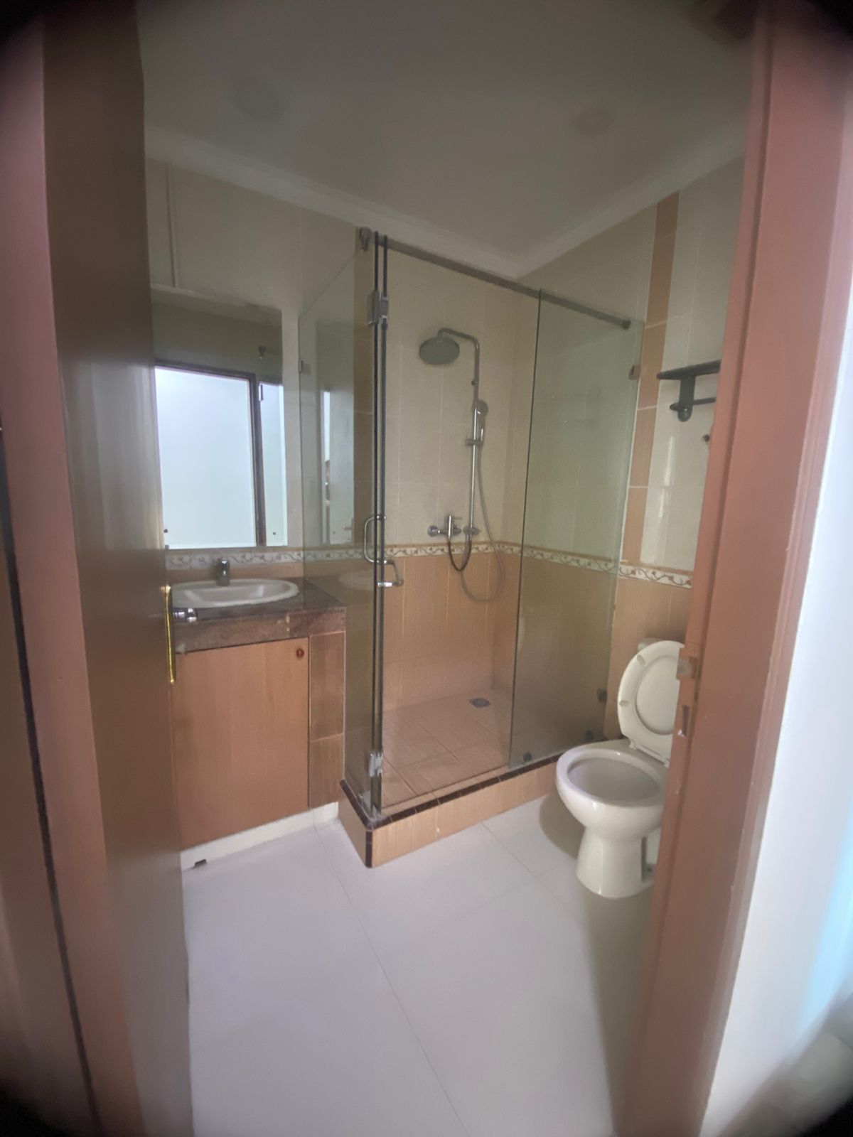 Sewa 2 joint spesial unit Apt Mangga Dua Court