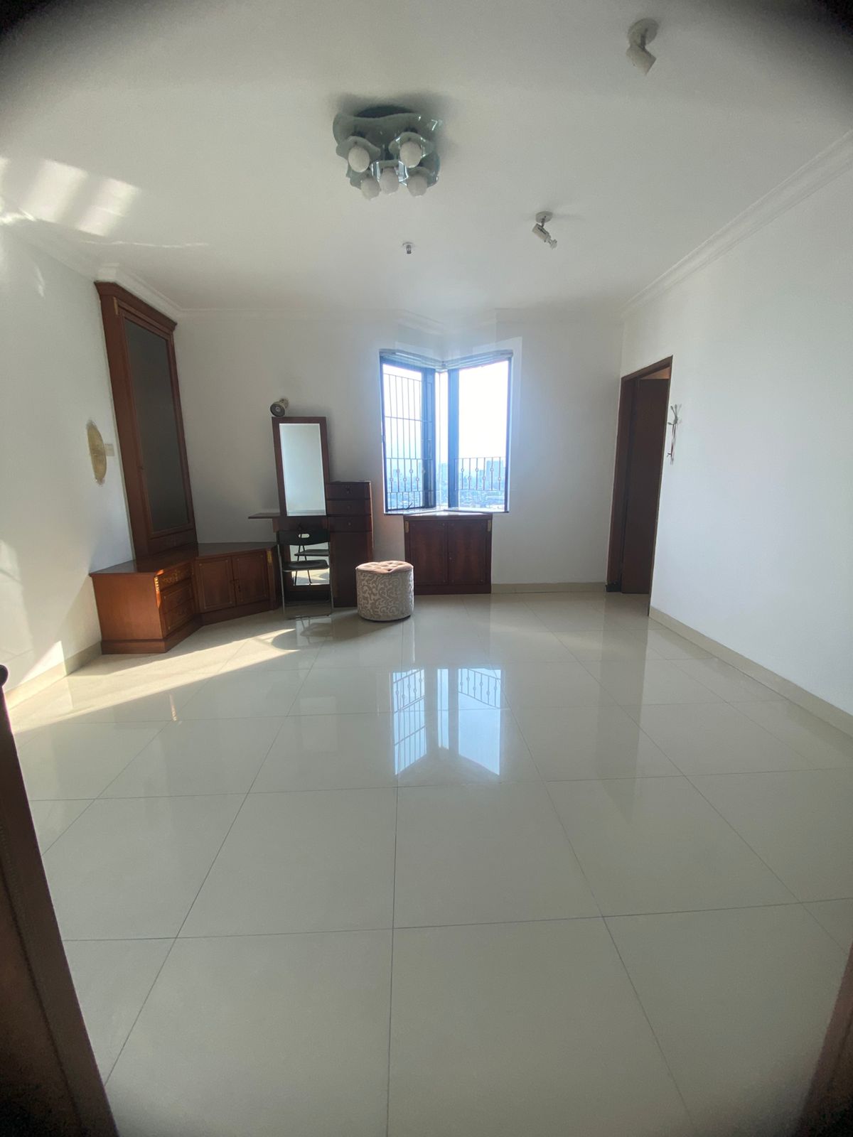 Sewa 2 joint spesial unit Apt Mangga Dua Court