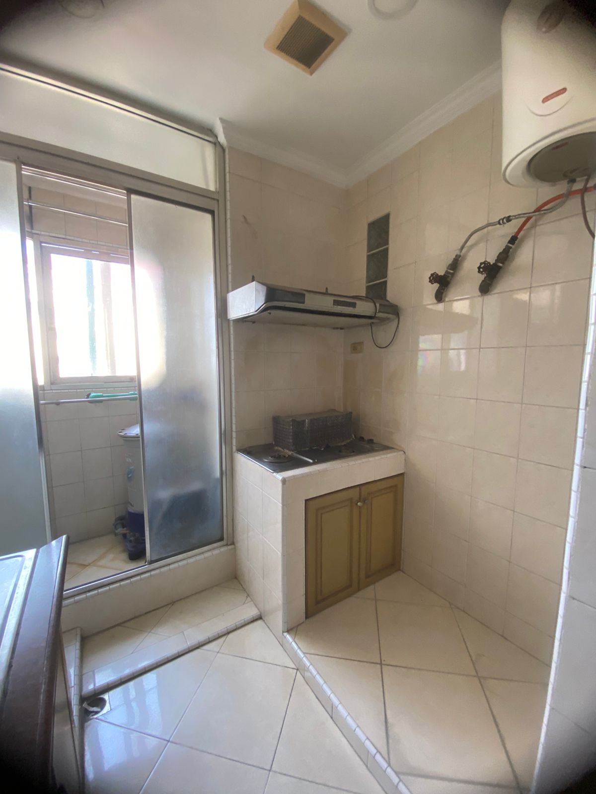 Sewa 2 joint spesial unit Apt Mangga Dua Court