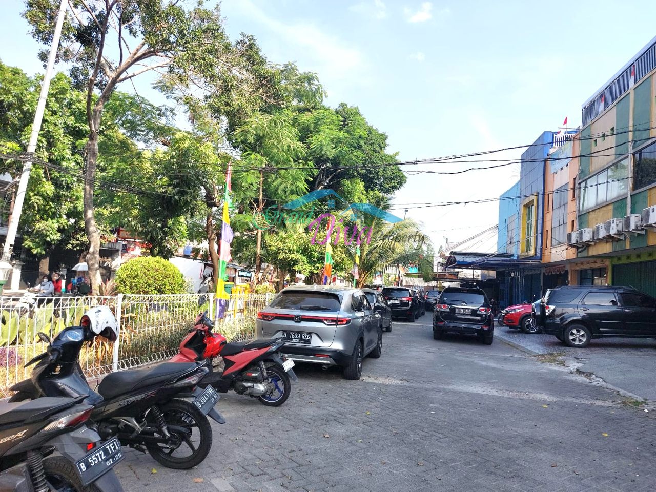 RUKO LOKASI STRATEGIS dan SUDAH SHM DI MALAKA COUNTRY JAKARTA