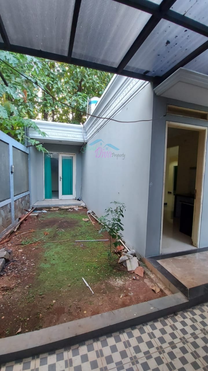 RUMAH DI JATI ASIH BEKASI