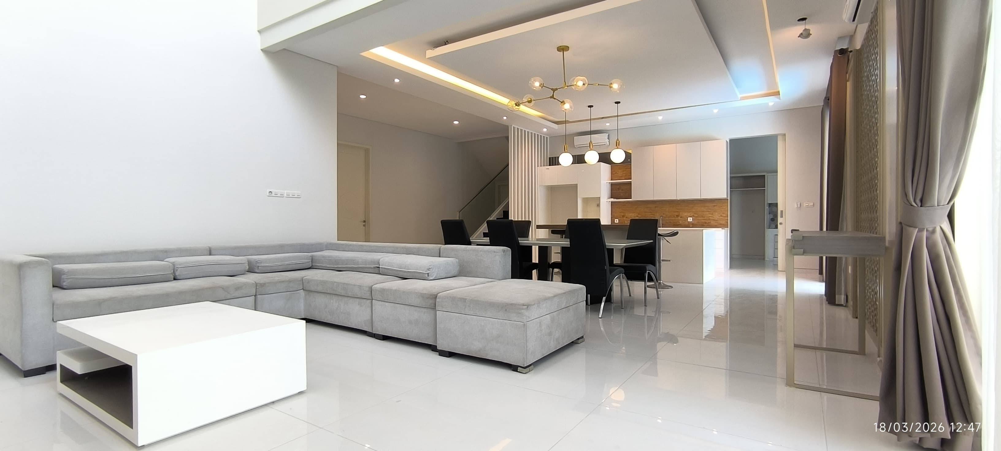 SEWA RUMAH SOMERSET, CITRALAND minimalis, fullfurnish