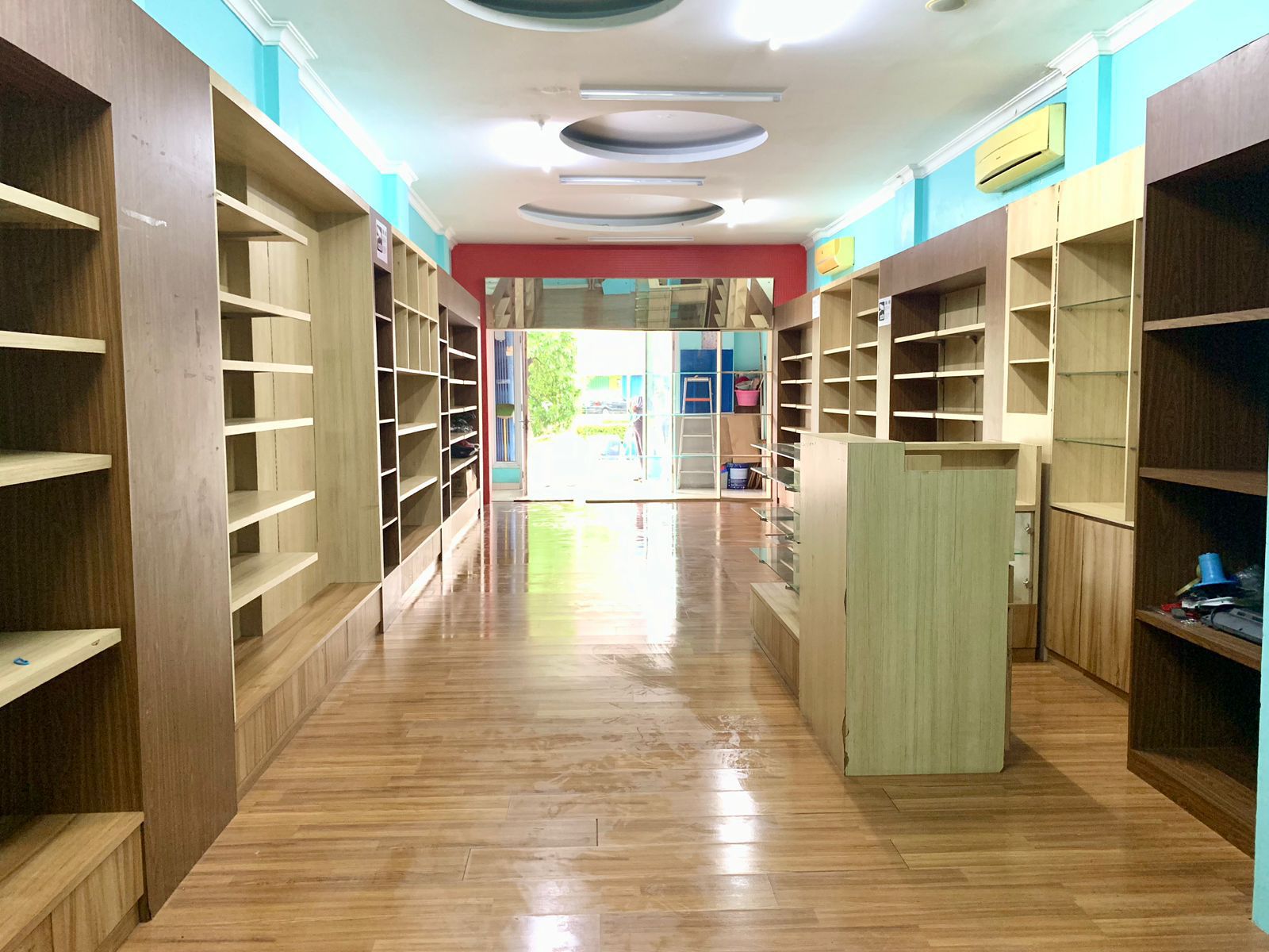 Jual ruko mewah full renovasi dan siap pakai di The City Resort