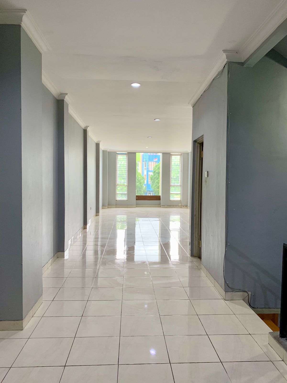 Jual ruko mewah full renovasi dan siap pakai di The City Resort