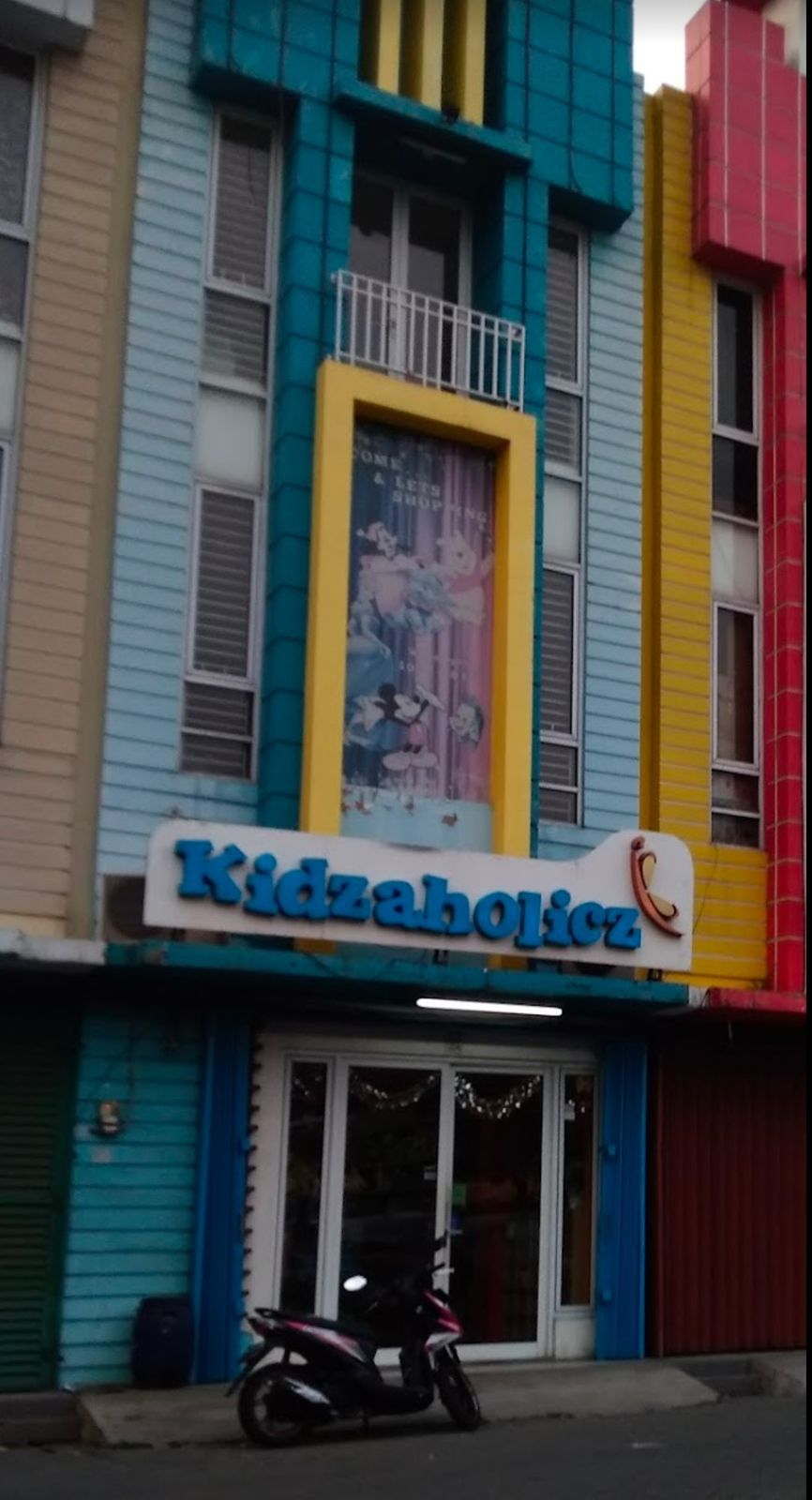 Jual ruko mewah full renovasi dan siap pakai di The City Resort