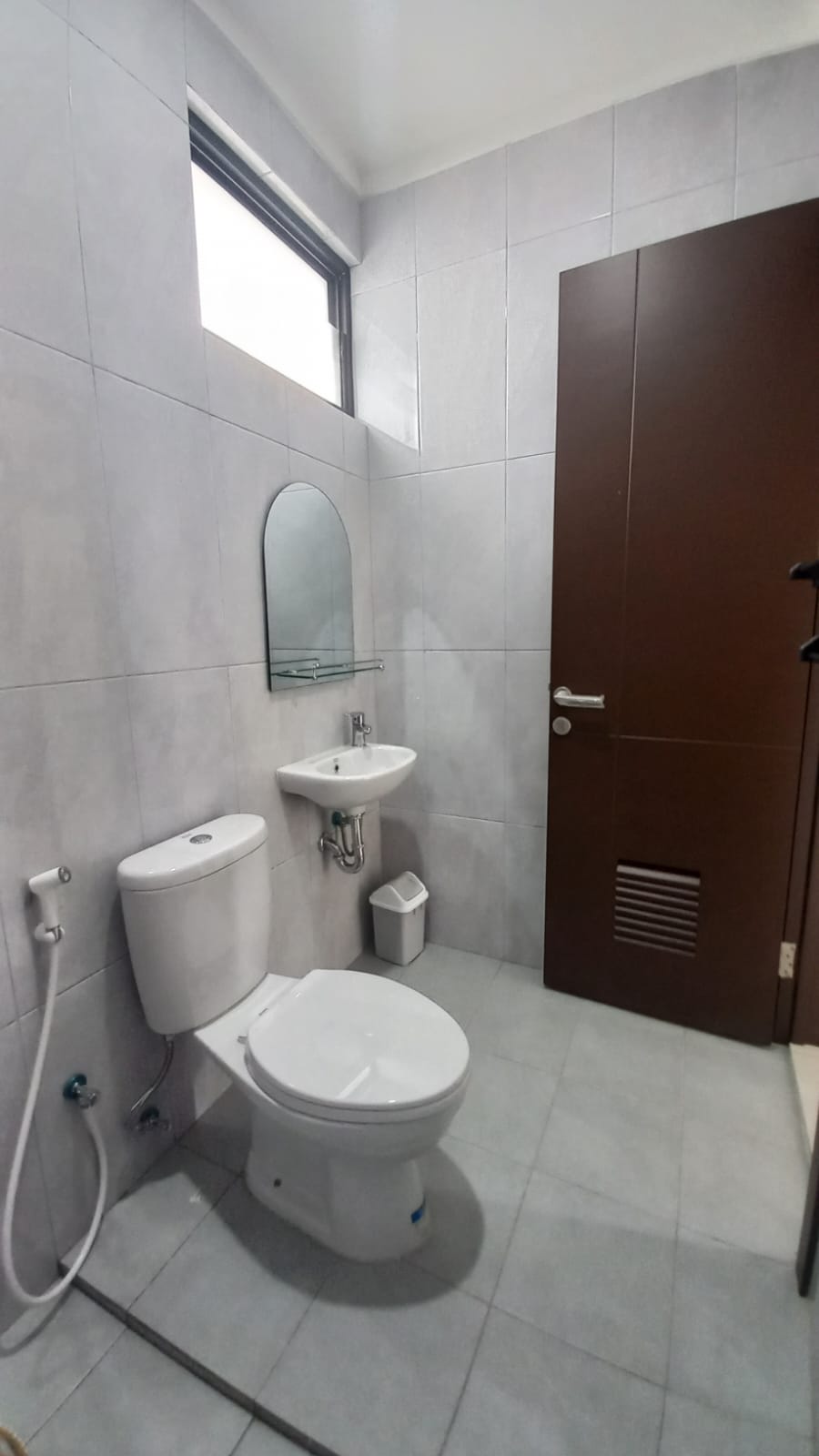 jual rumah hook diKebayoran Harmoni, Cluster  Nordik