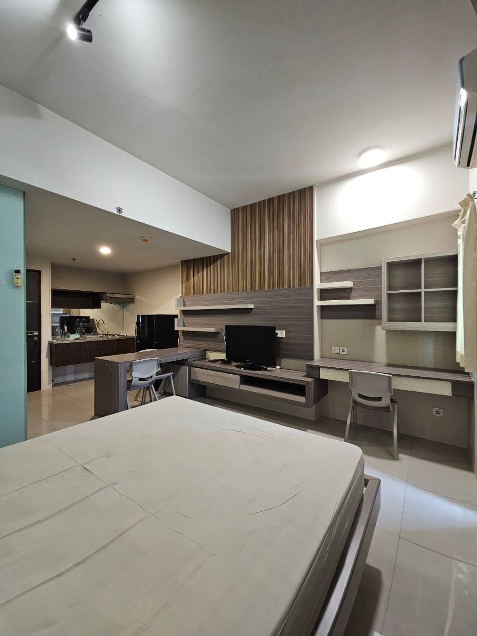 Dijual Apartemen THE SQUARE Lt 12 Surabaya dekat Univ Petra