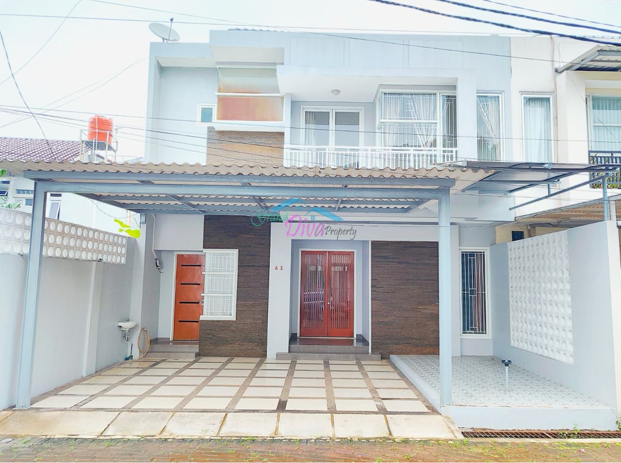 RUMAH BAGUS BARU RENOVASI DI CLUSTER THE REGENT RESIDENCE BEKASI