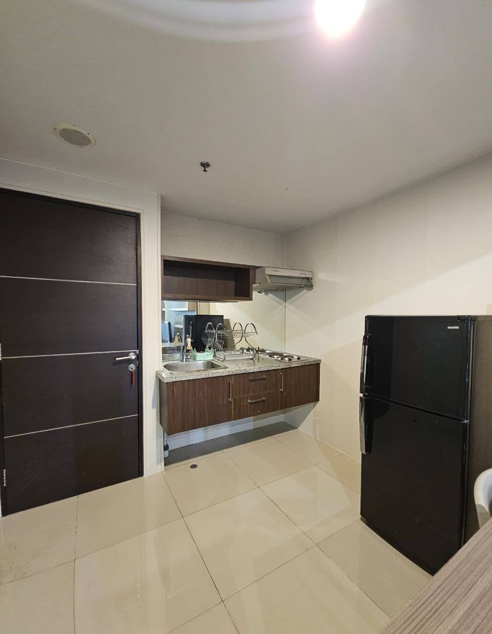 Dijual Apartemen THE SQUARE Lt 12 Surabaya dekat Univ Petra