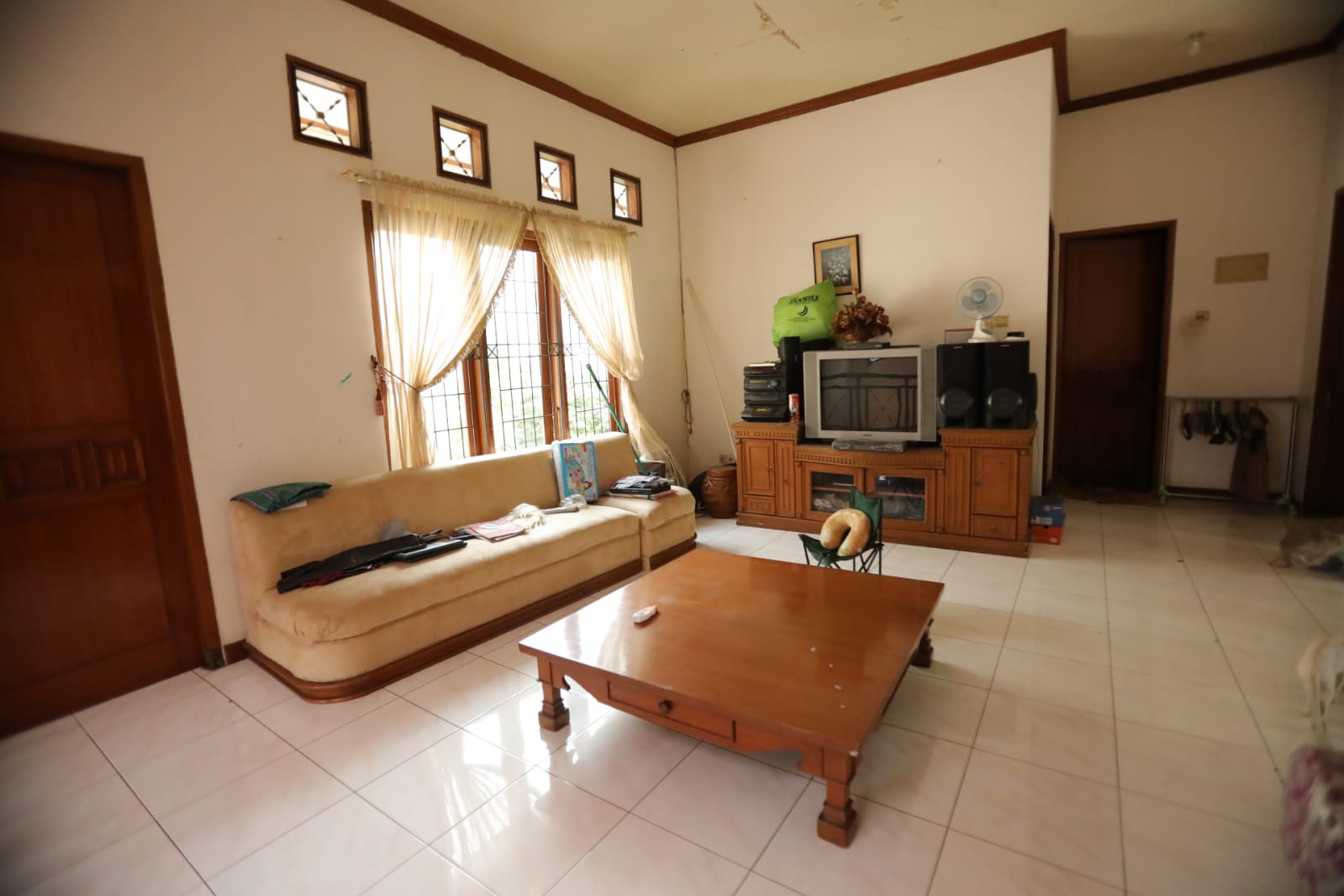 Rumah mewah dan tanah 400 m2 Gema Pesona Estate Depok