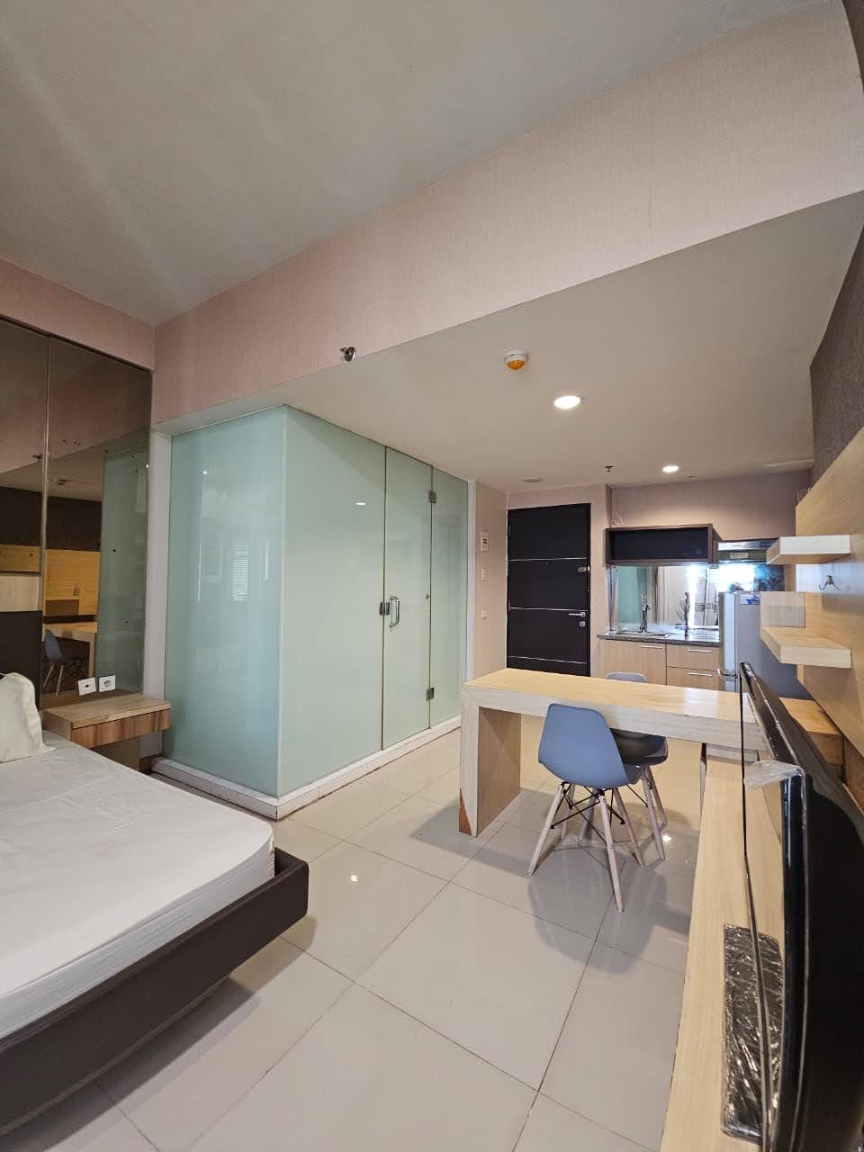 DIJUAL Apartemen THE SQUARE Lt 2 dekat dengan Universitas Petra