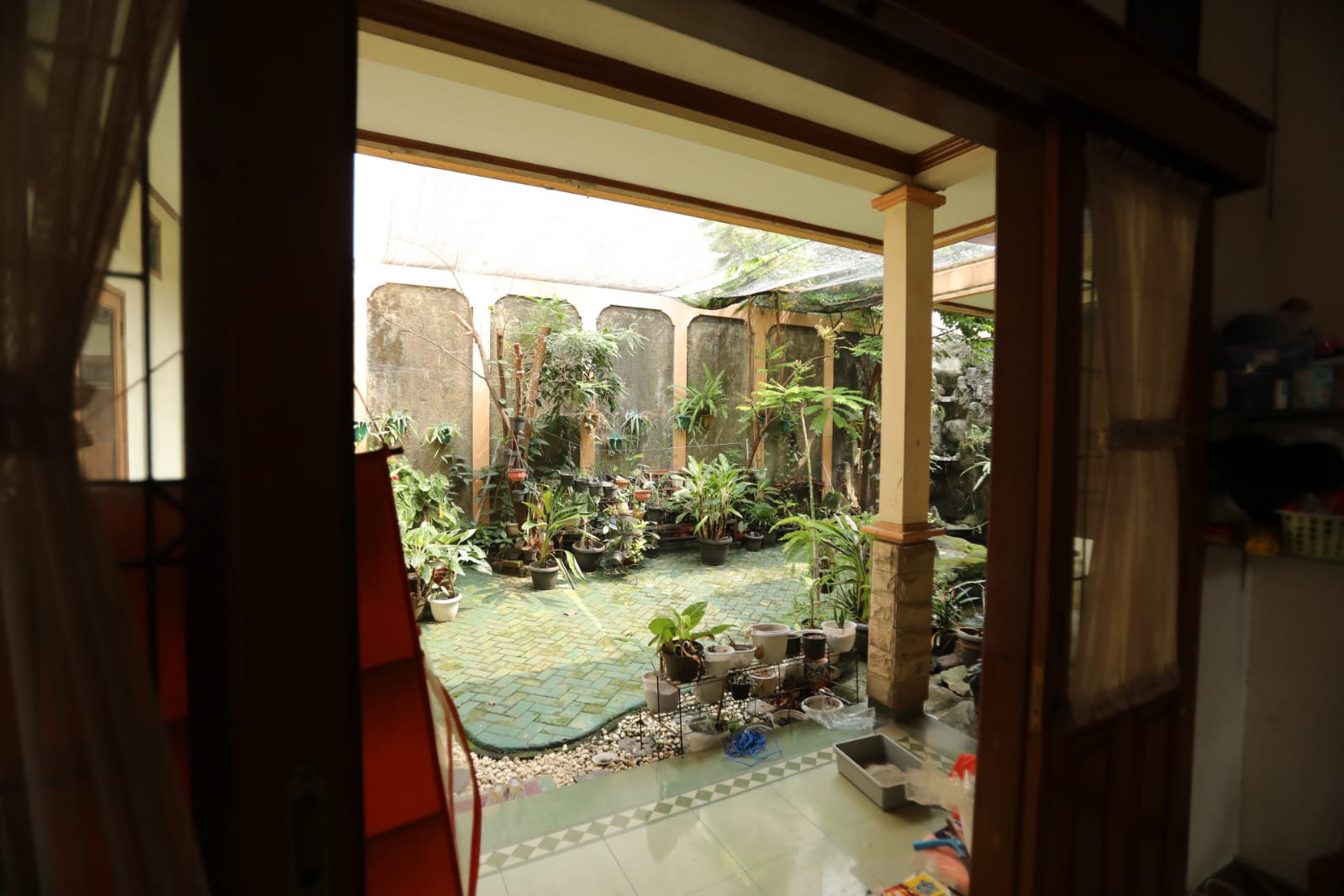 Rumah mewah dan tanah 400 m2 Gema Pesona Estate Depok