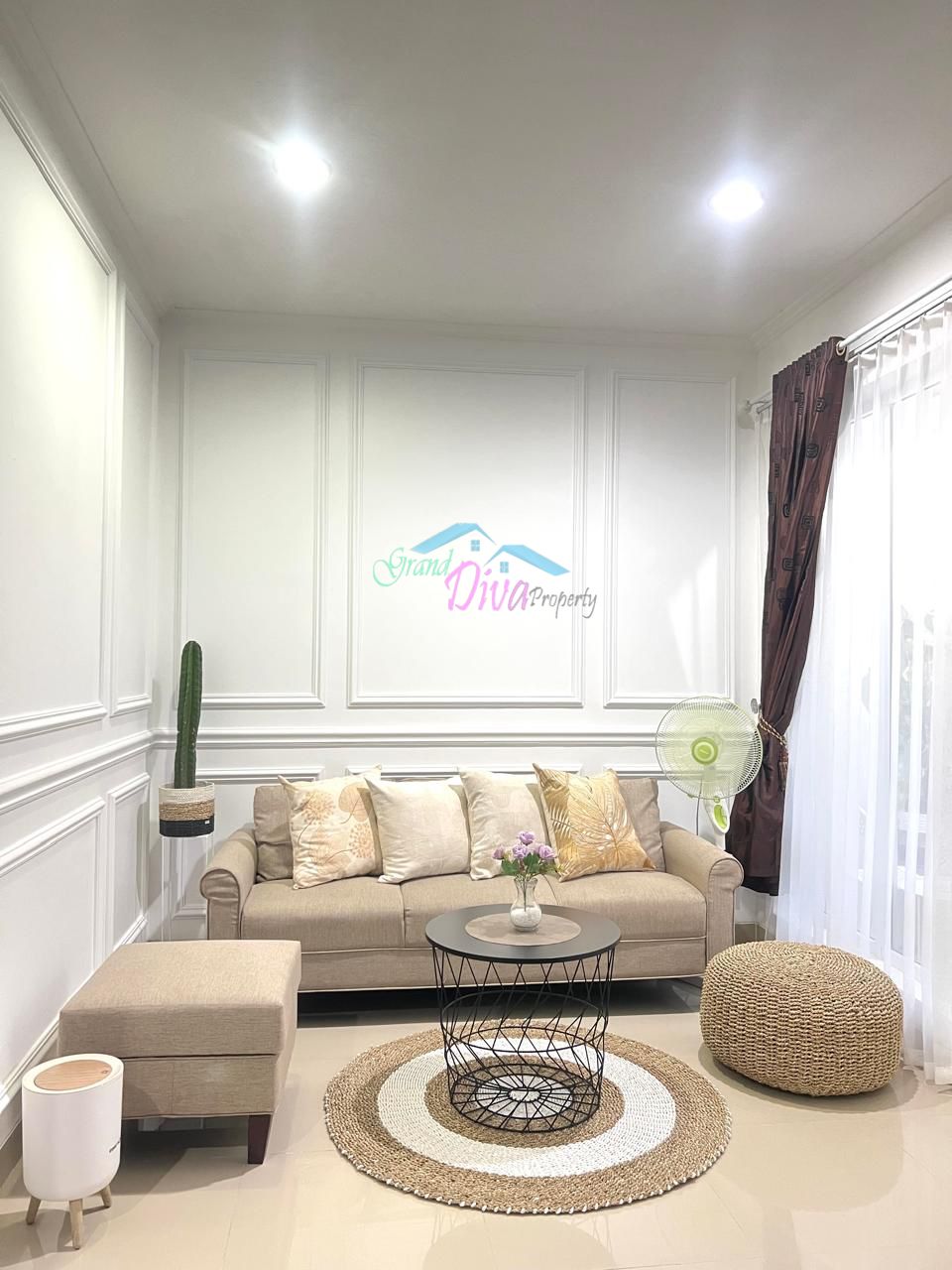 RUMAH BAGUS DI CLUSTER GRAND GALAXY CITY