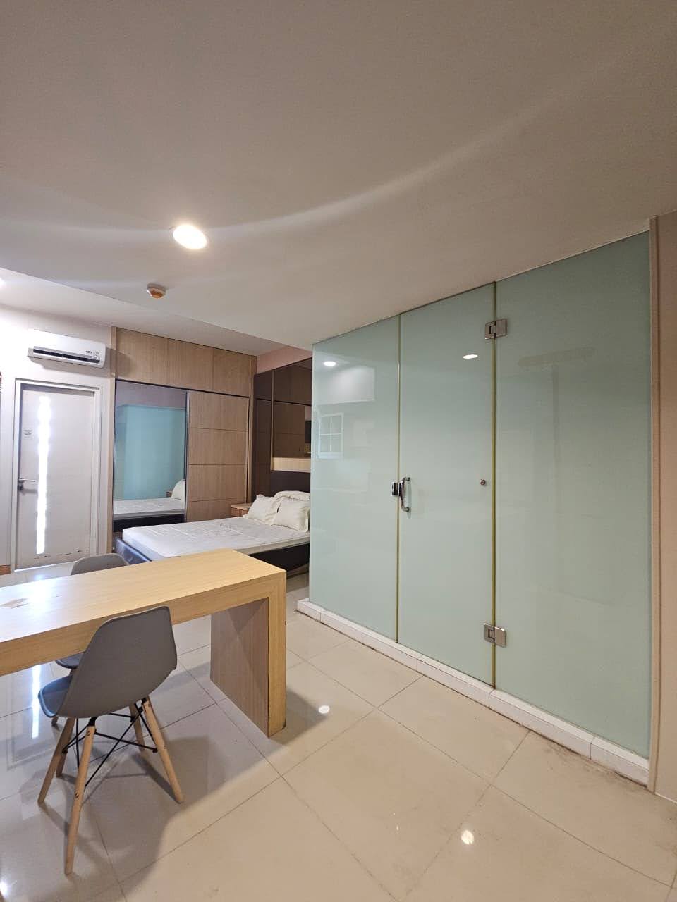 DIJUAL Apartemen THE SQUARE Lt 2 dekat dengan Universitas Petra