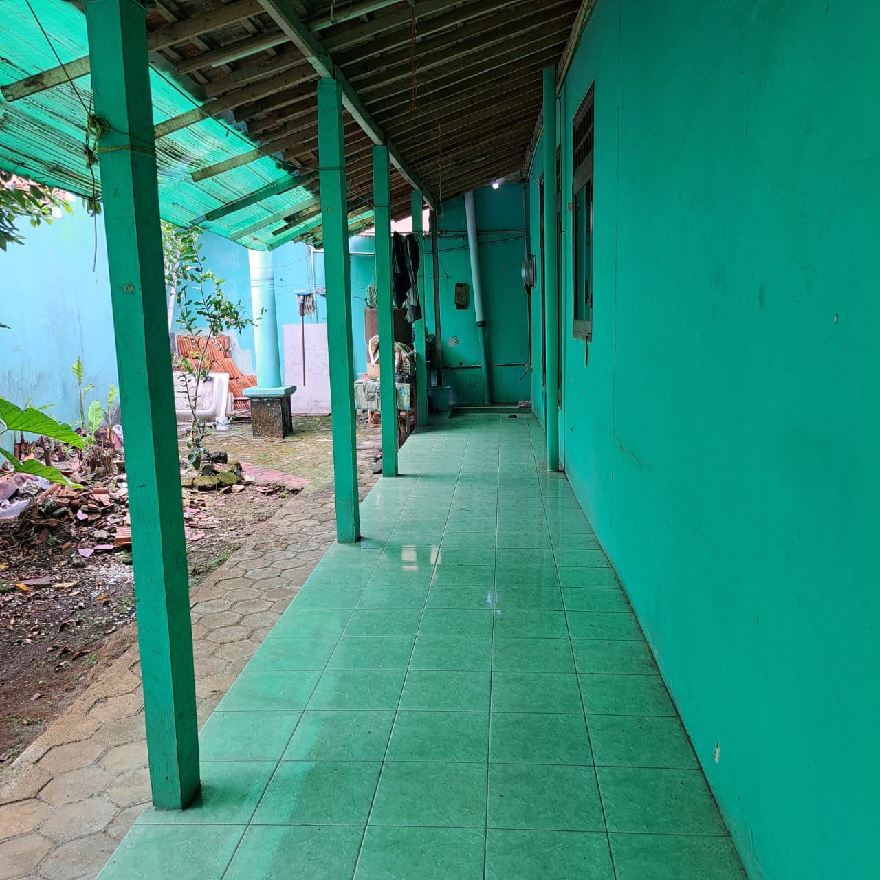 Jual murah hunian dekat kampus UI Depok cocok kost2an