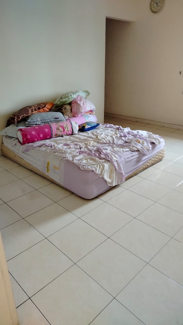 Jual rumah luas dan nyaman di Wisma Ratu 5,Jatimakmur,PondokGede