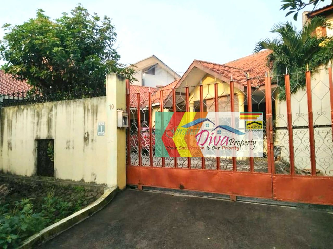 RUMAH DIJUAL DI KOMPLEK PU CIPINANG MELAYU, JAKARTA TIMUR
