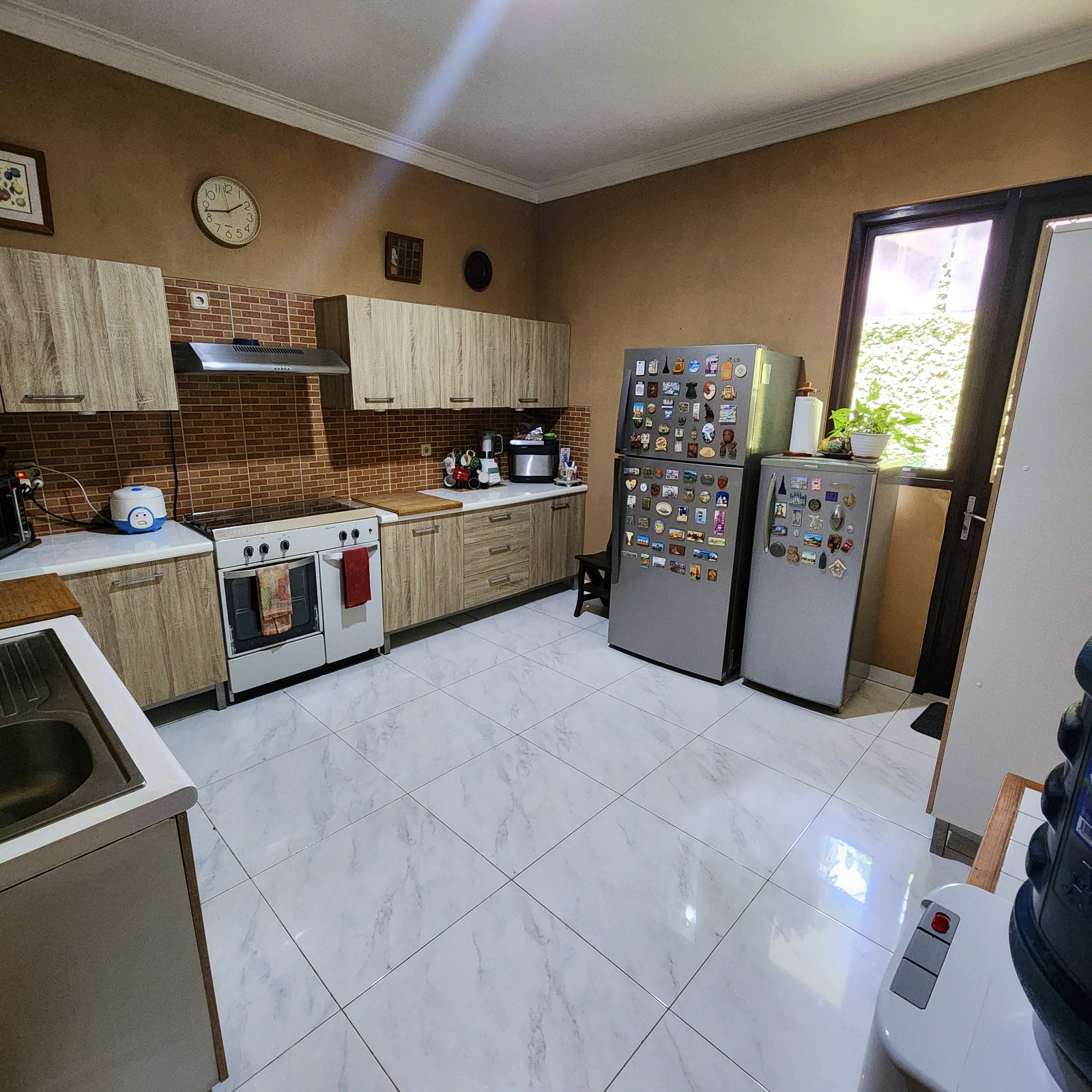 Jual rumah cluster cantik, Pejaten Timur, Pasar Minggu, Jakarta