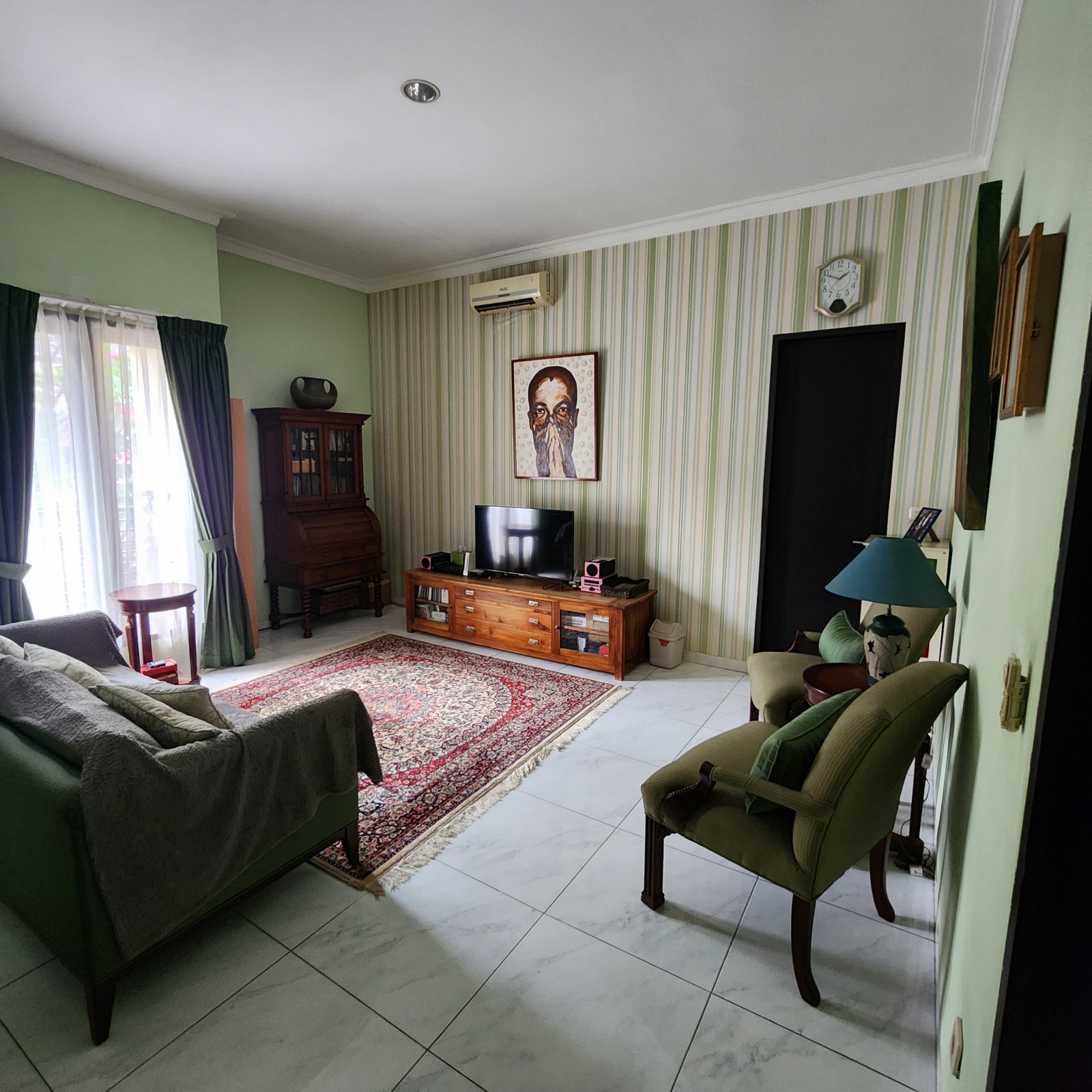 Jual rumah cluster cantik, Pejaten Timur, Pasar Minggu, Jakarta