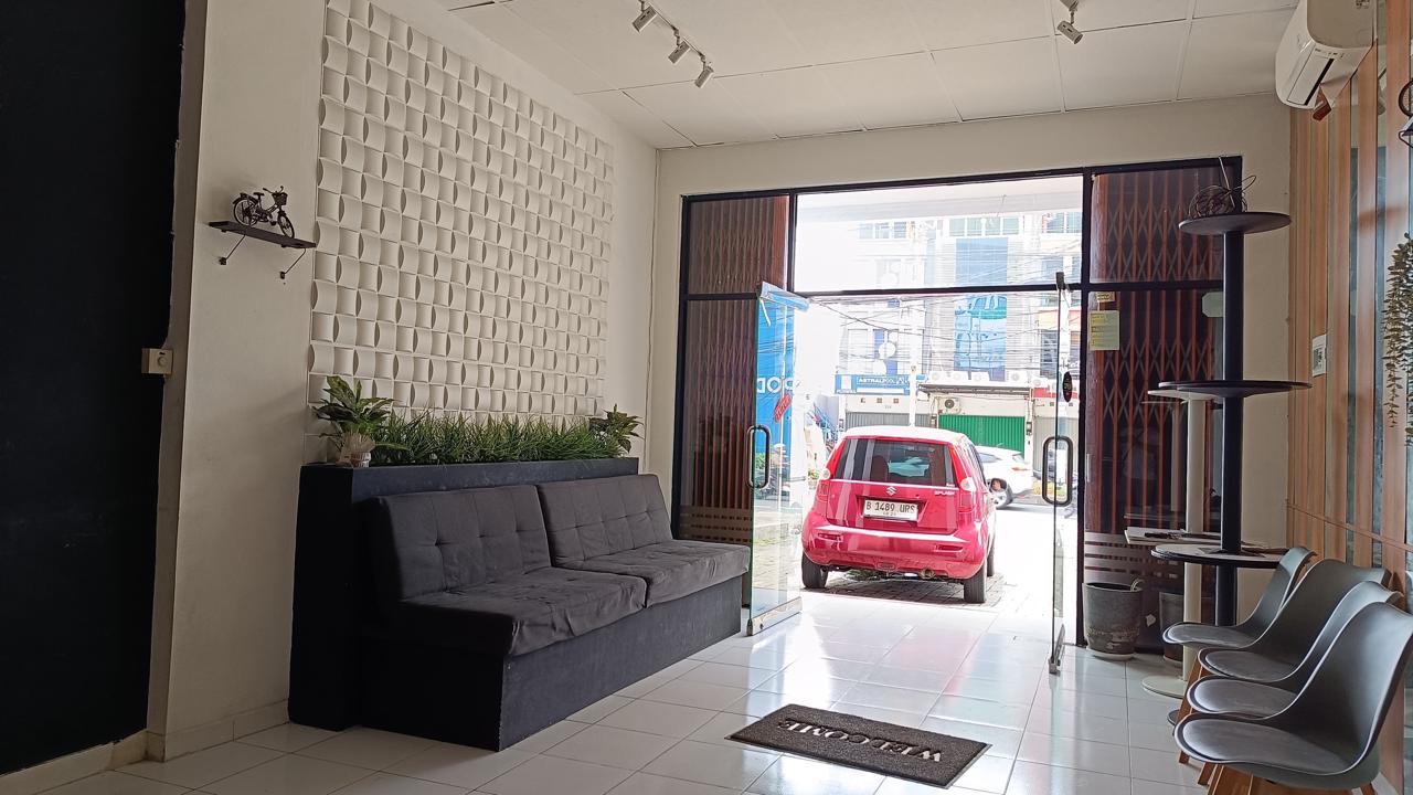 Jual ruko 5 lantai dan siap pakai di RS Fatmawati 201A, Cilandak