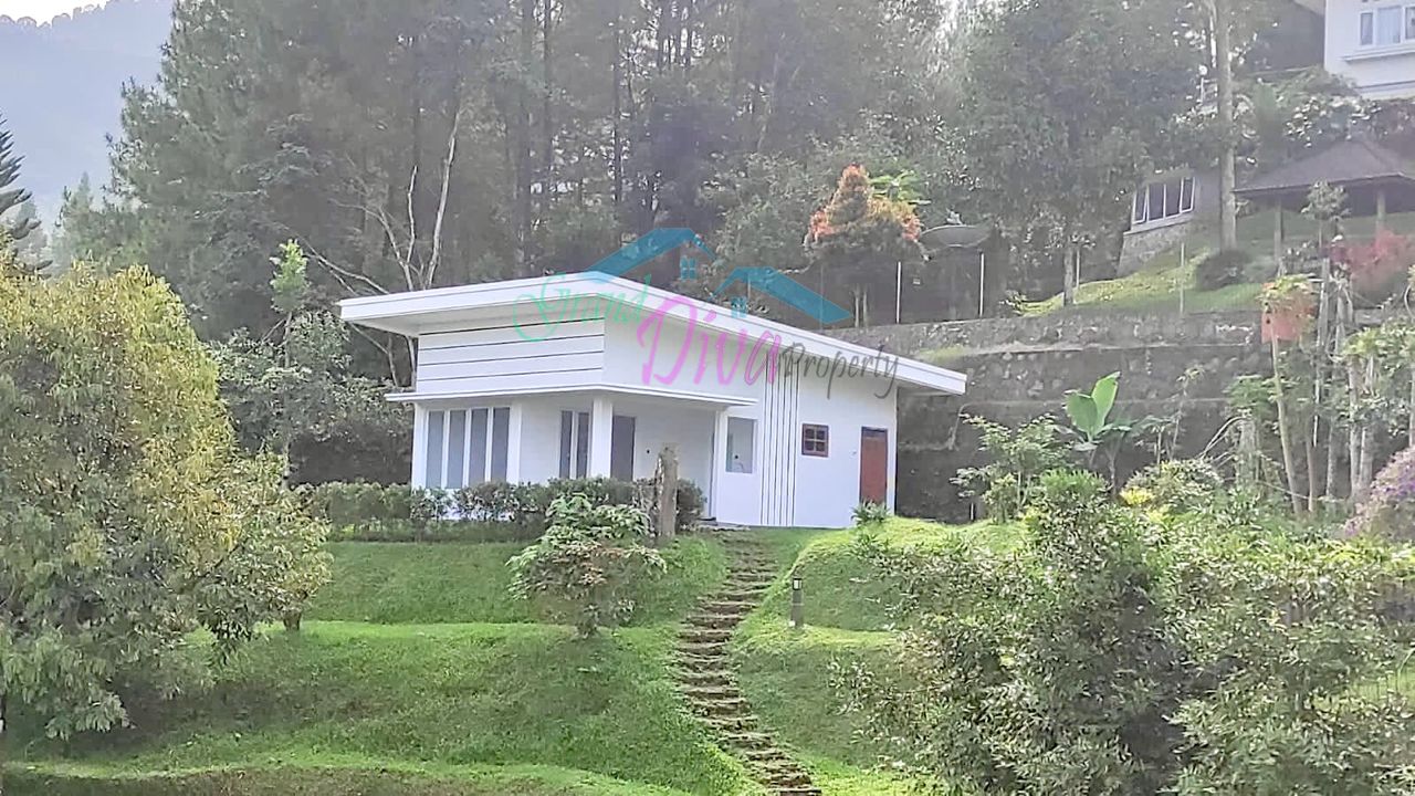 VILLA BAGUS DI CISARUA BOGOR