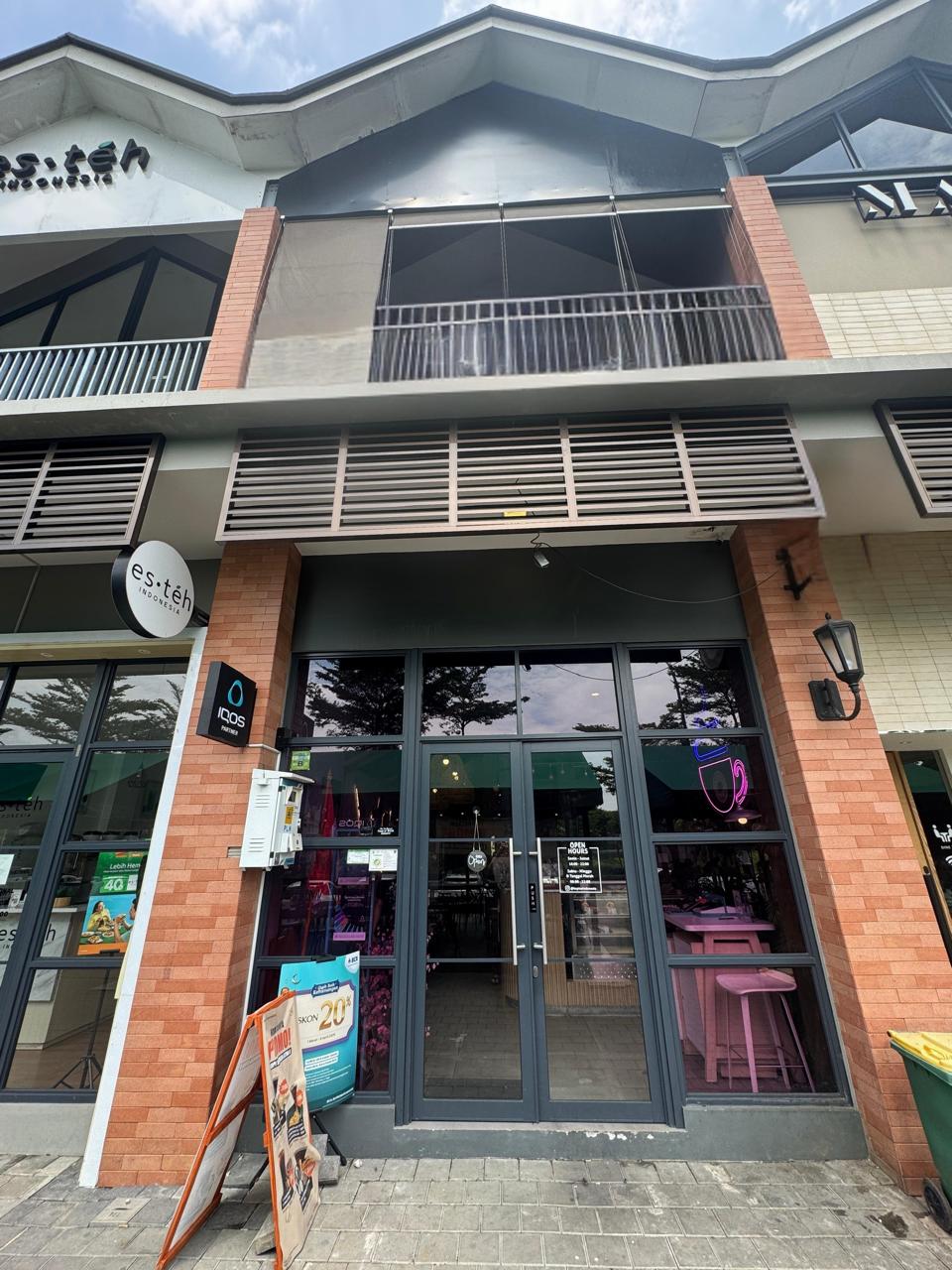 Jual cepat ruko premium siap usaha di Sunset Avenue 8,Cengkareng