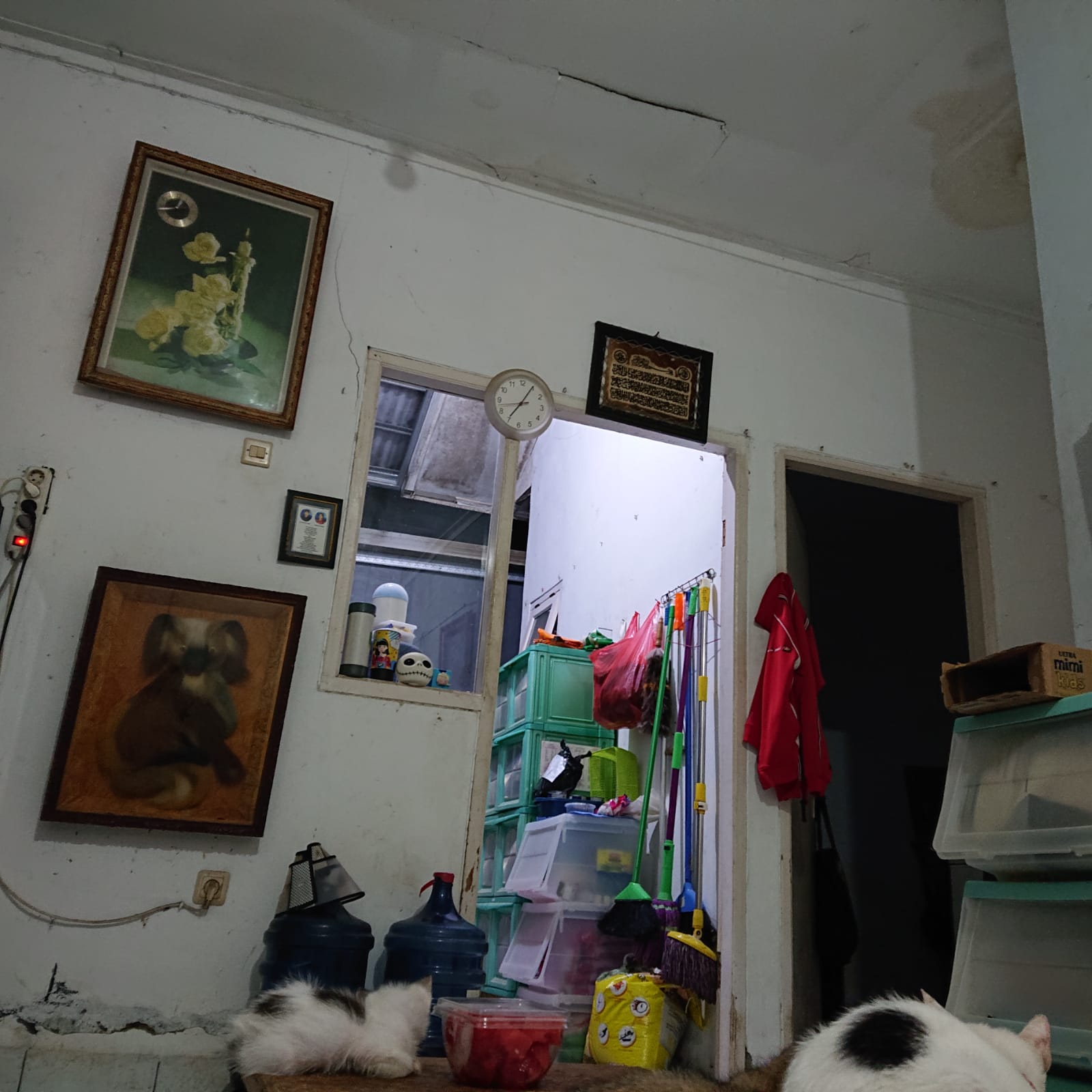 Rumah Second dalam Cluster Griya Asri Cilodong Depok