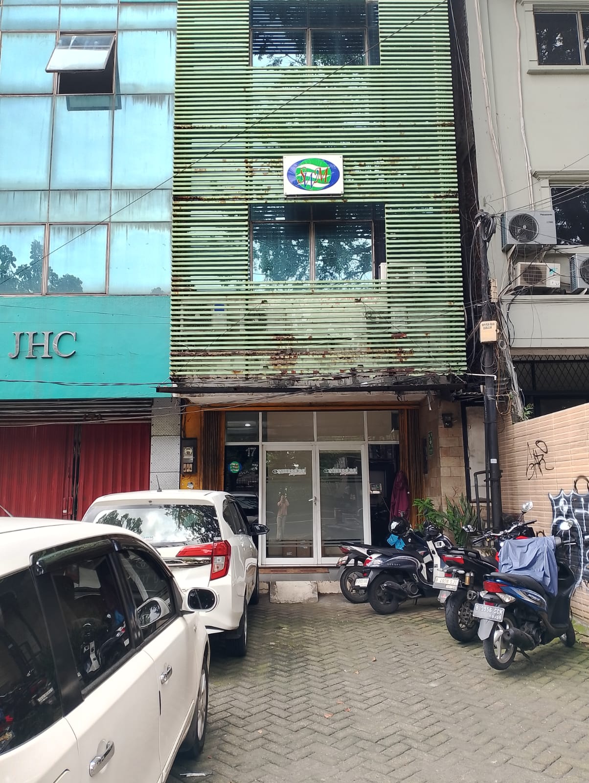 Ruko strategis Full Furnish kawasan Pasar Minggu Jakarta Selatan