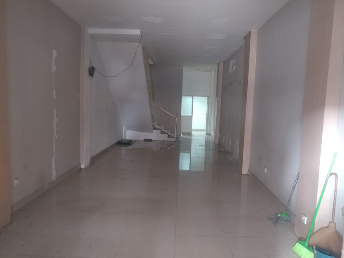 Sewa ruko di Margonda Raya, Pondok Cina, Beji, Depok, Jawa Barat