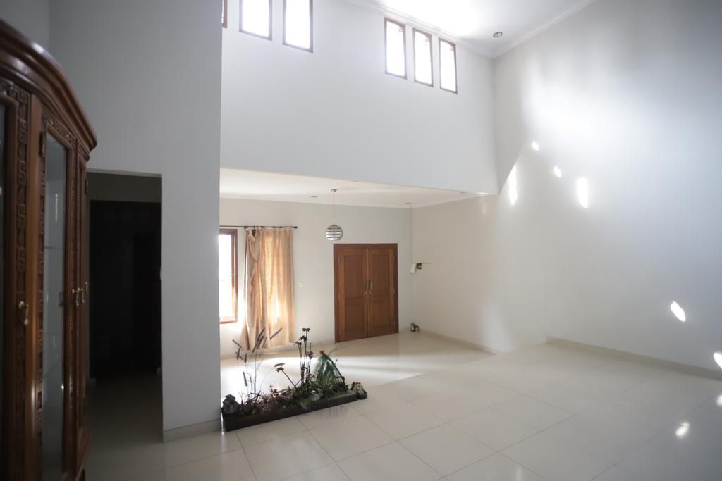 Jual Sewa Rumah Bisa untuk Kantor di Area Cilandak Dekat Citos