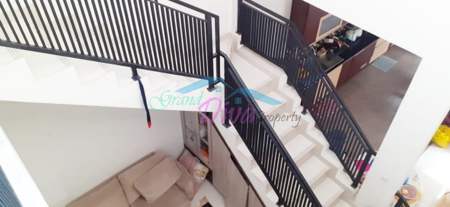 RUMAH DI KEMANG PRATAMA BEKASI