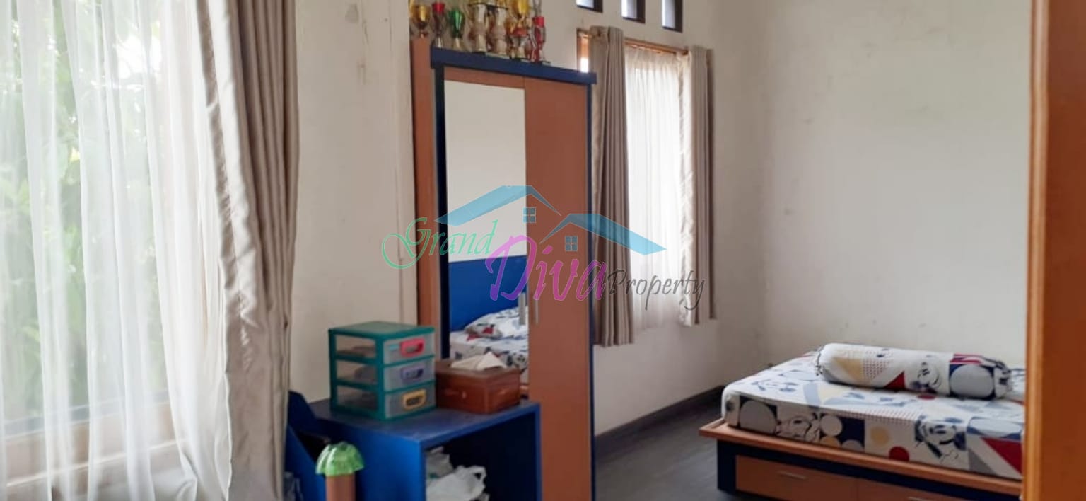 RUMAH DI KEMANG PRATAMA BEKASI