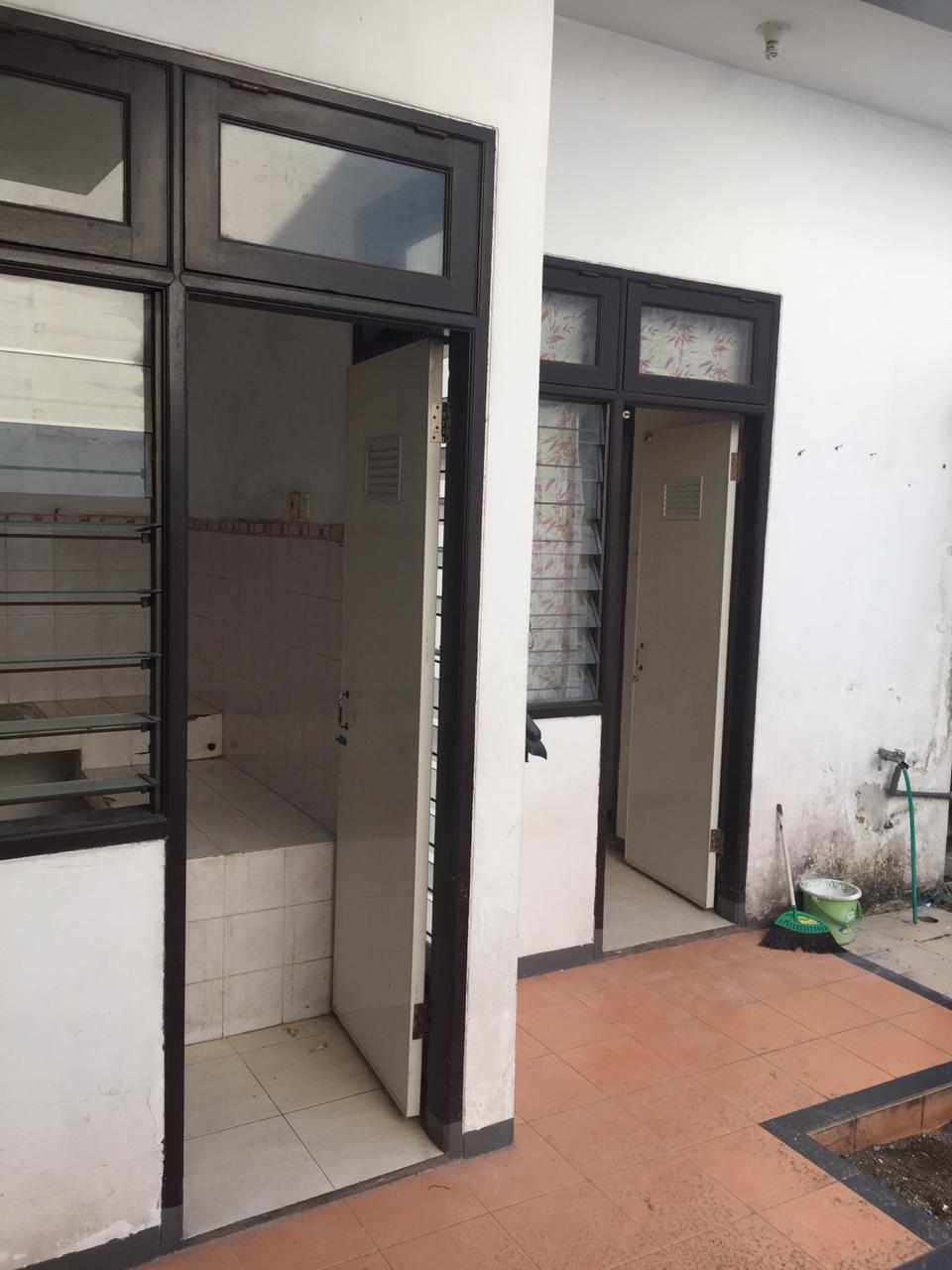 Sewa Rumah 2 lantai Kosongan Graha Sampurna, Wiyung, Babatan
