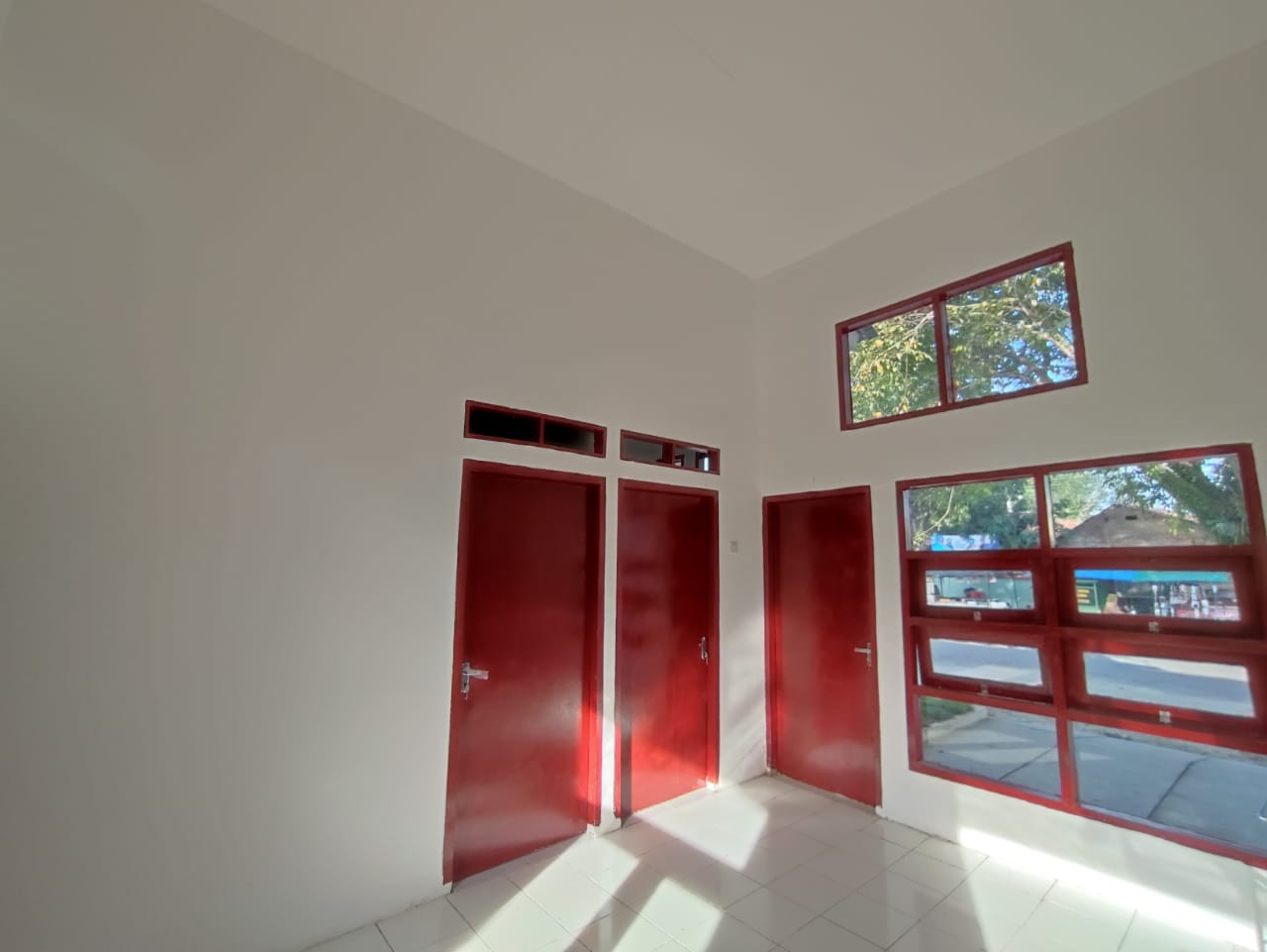 RUMAH CLUSTER SUBSIDI CISOKA TANGERANG DP MURAH SIAP HUNI